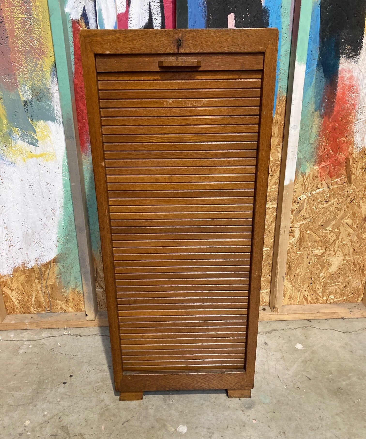 single-tambour-cabinet-10