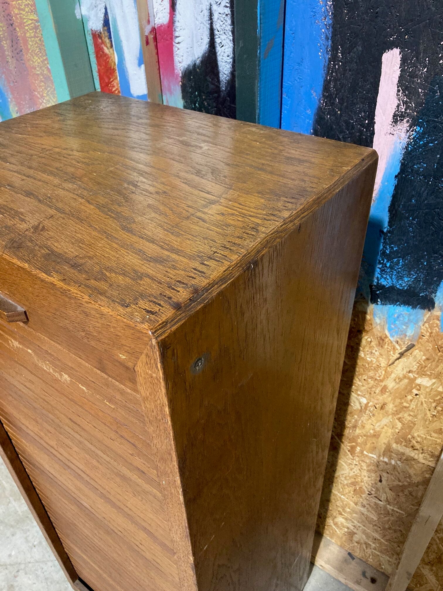 single-tambour-cabinet-12