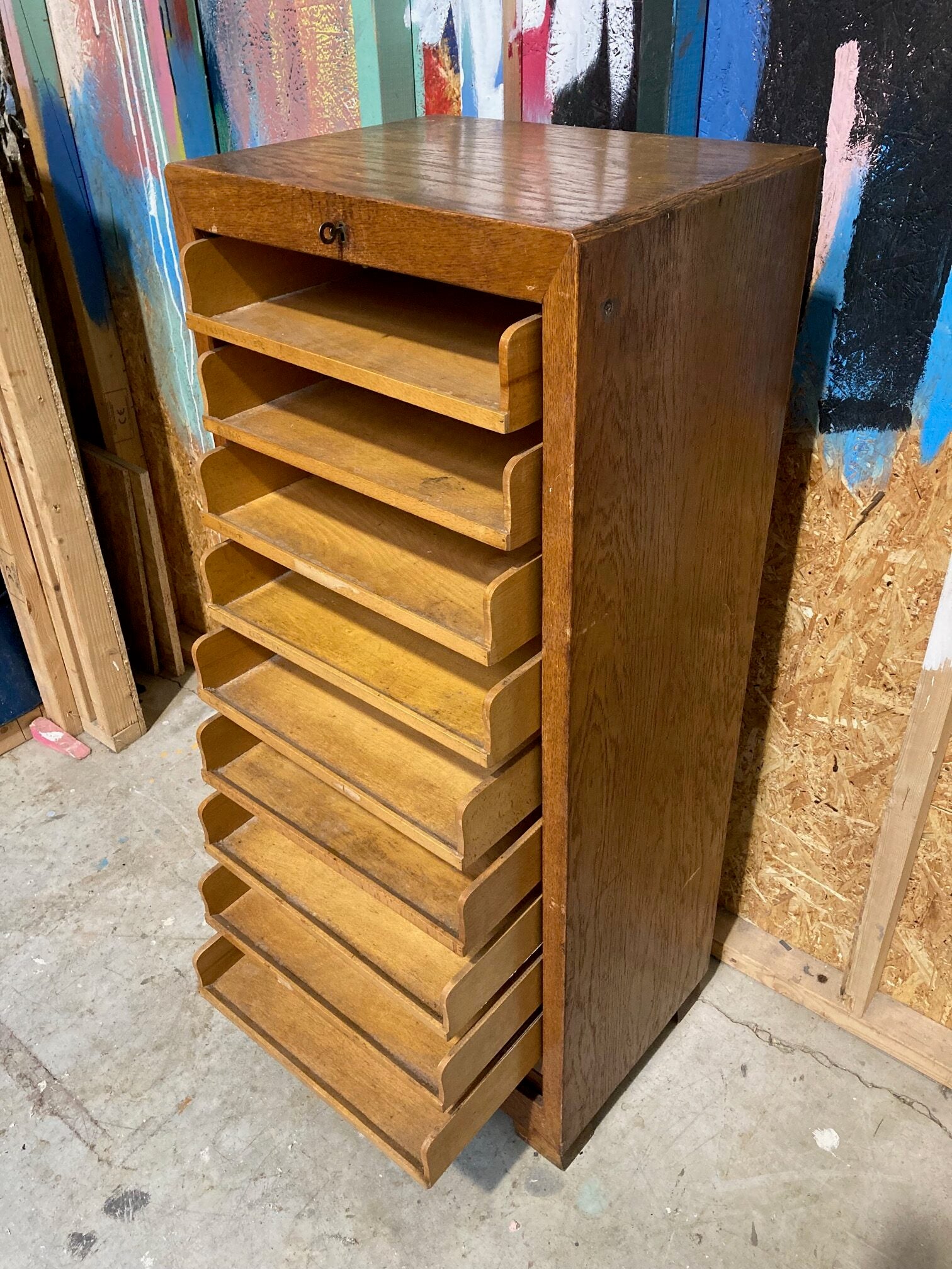 single-tambour-cabinet-13