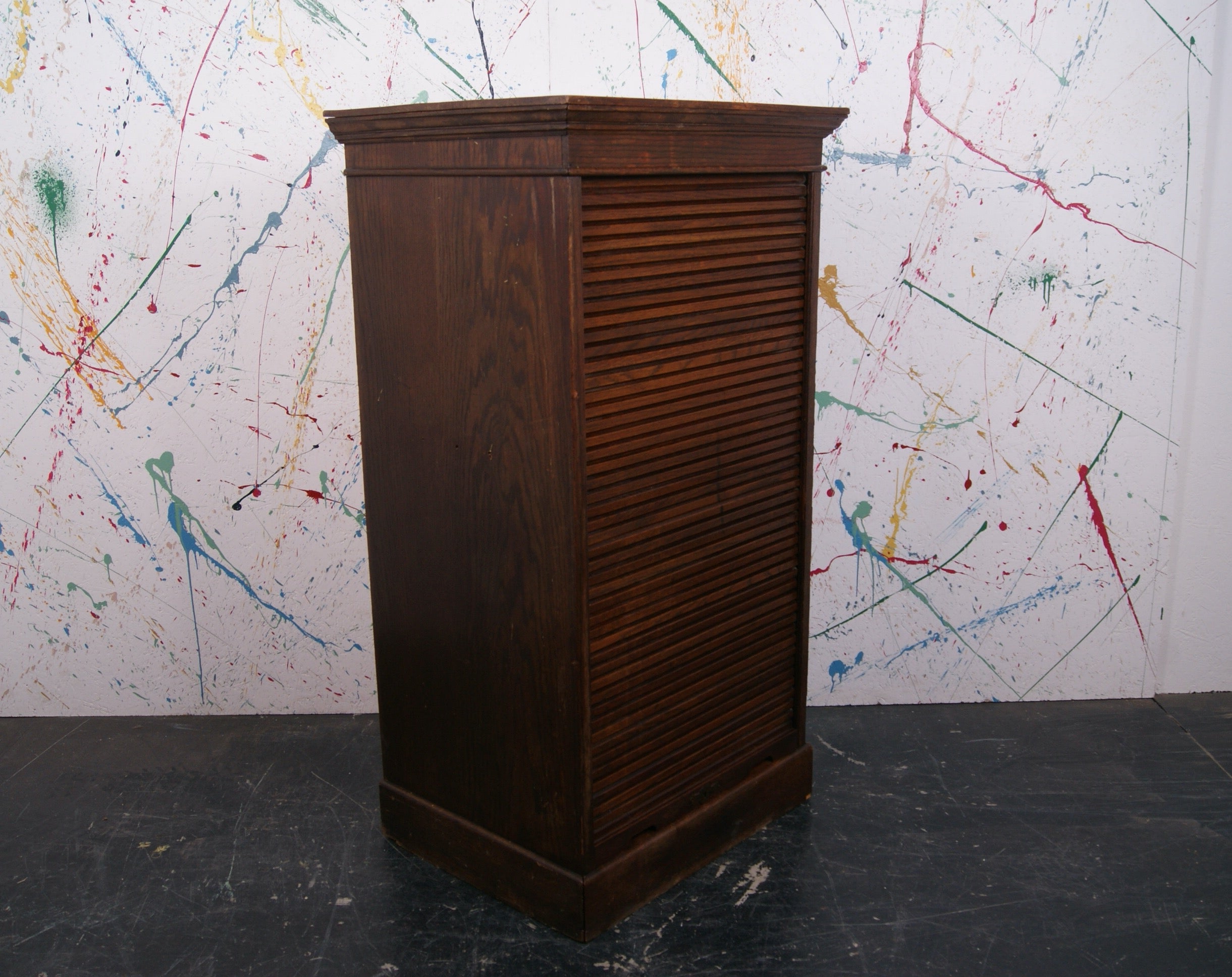single-tambour-cabinet-2