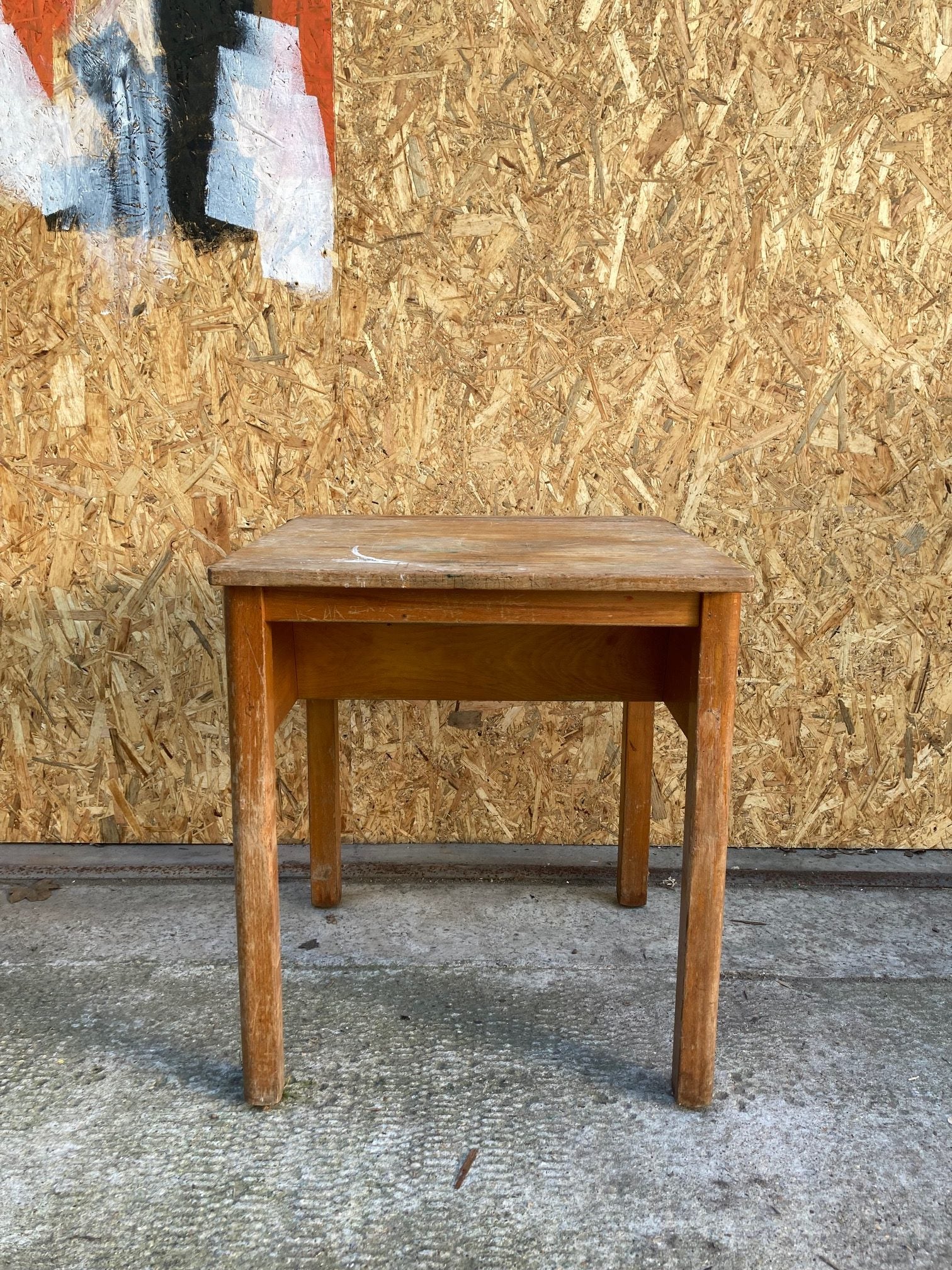 single-wooden-desk-1