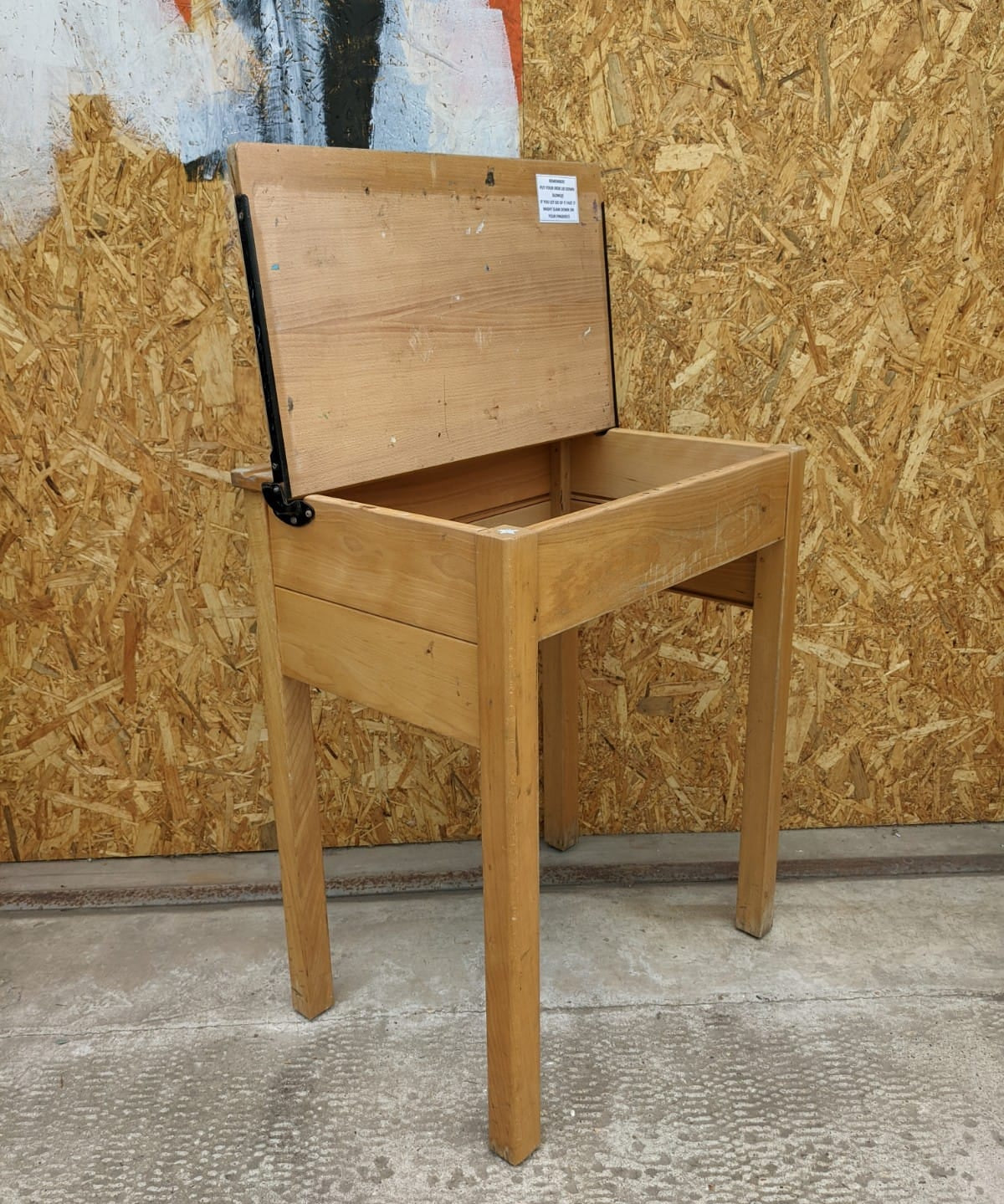 single-wooden-desk-1