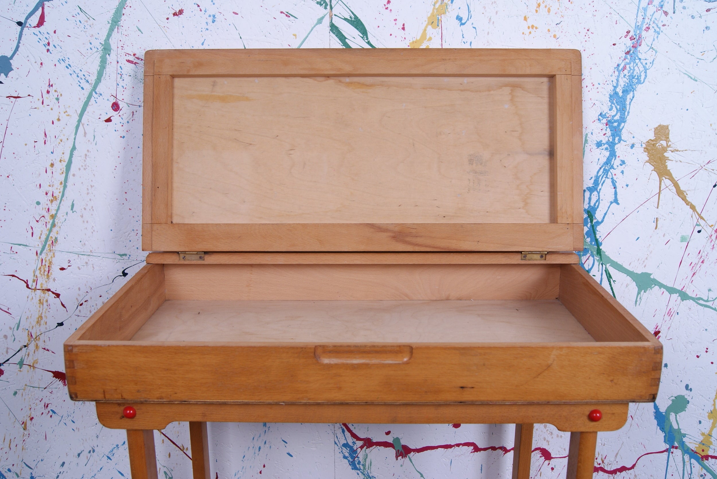 single-wooden-desk-3