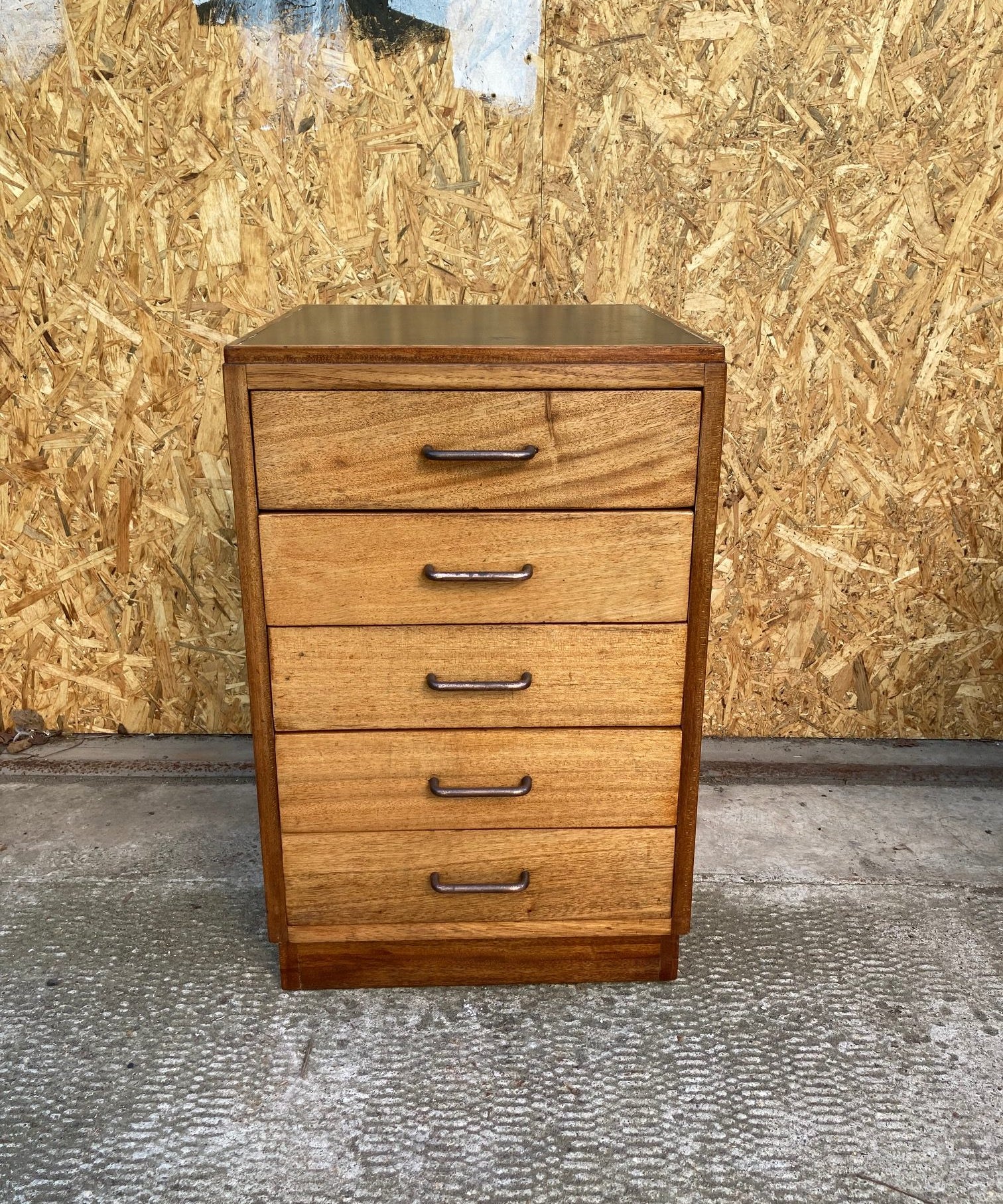 single-wooden-drawer-unit-1