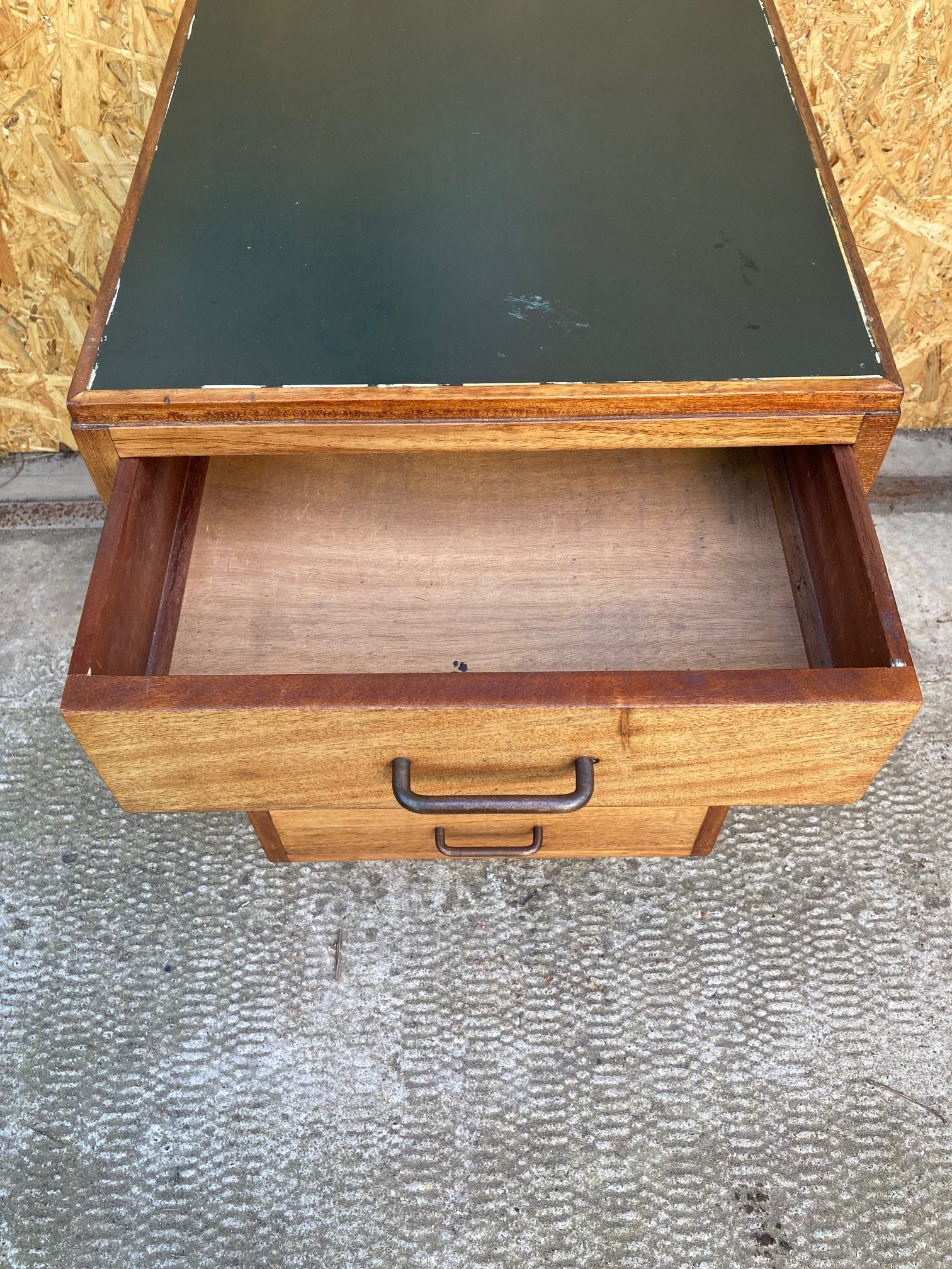 single-wooden-drawer-unit-4