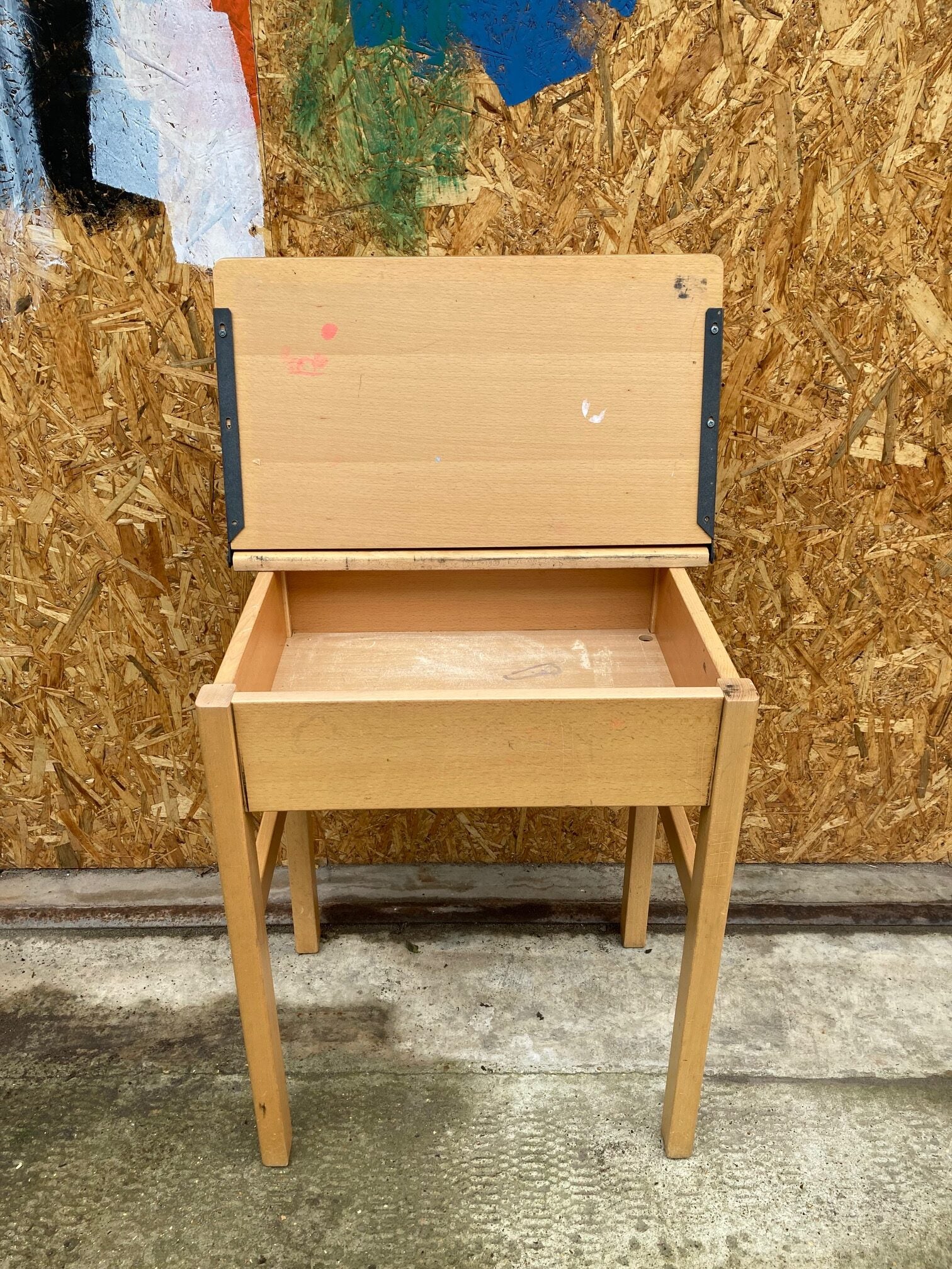 sinlge-school-desk-4