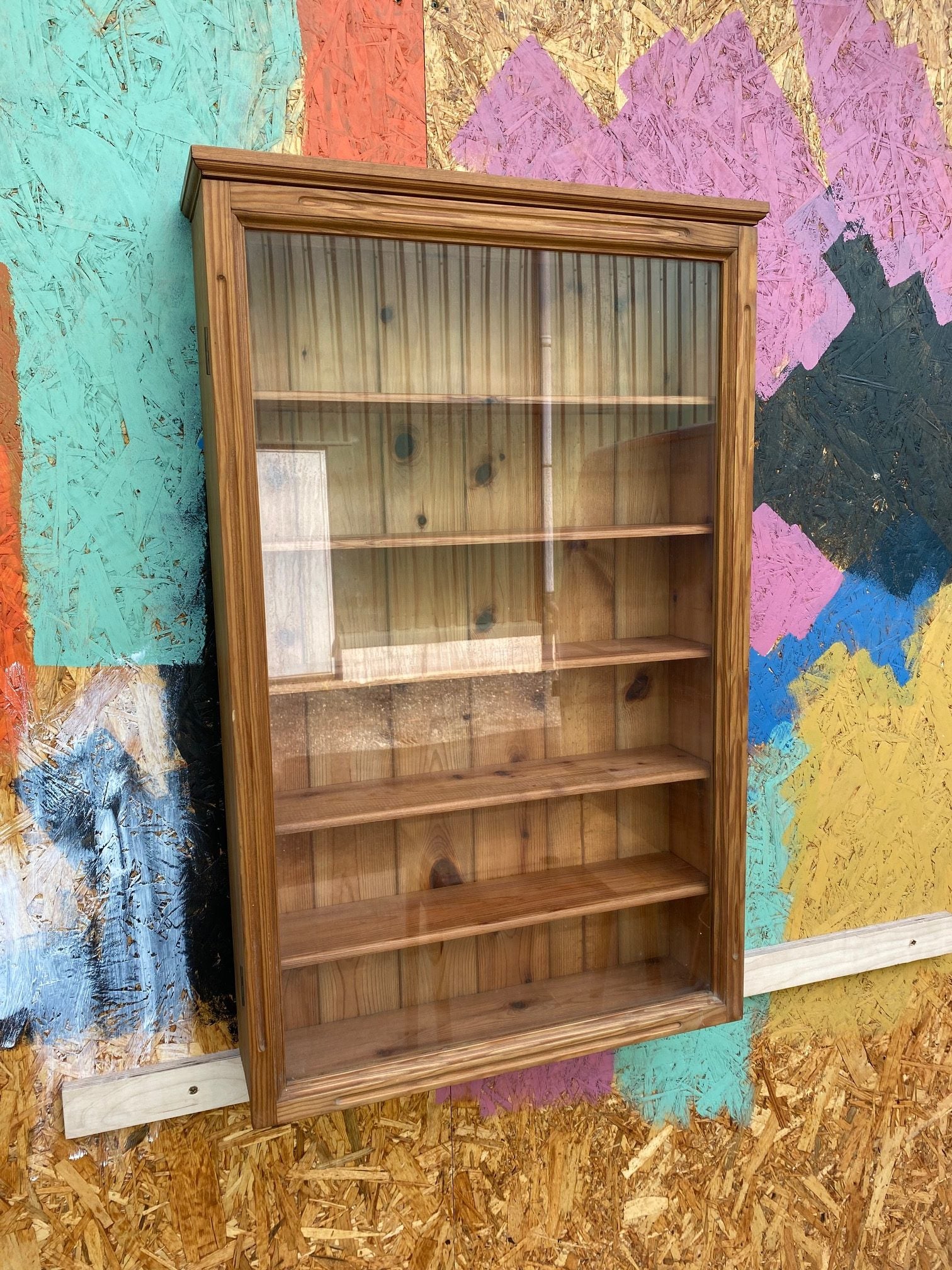 slim-glass-cabinet-30