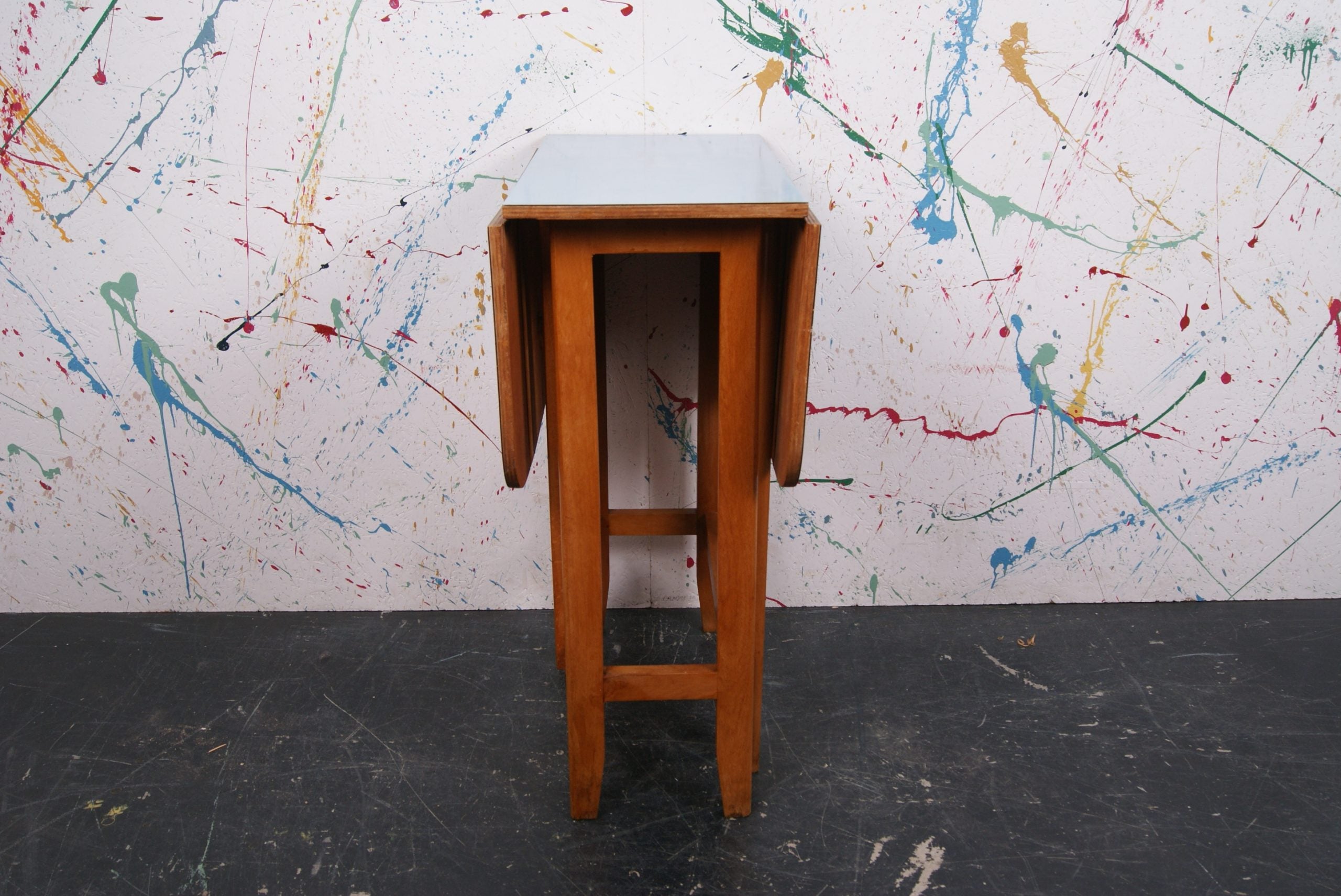 small-blue-formica-table-2