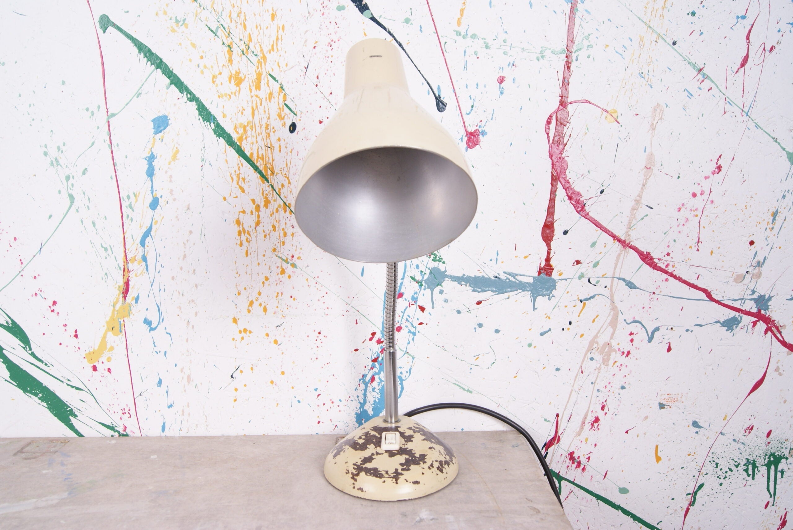 small-cream-herbert-terry-lamp-4