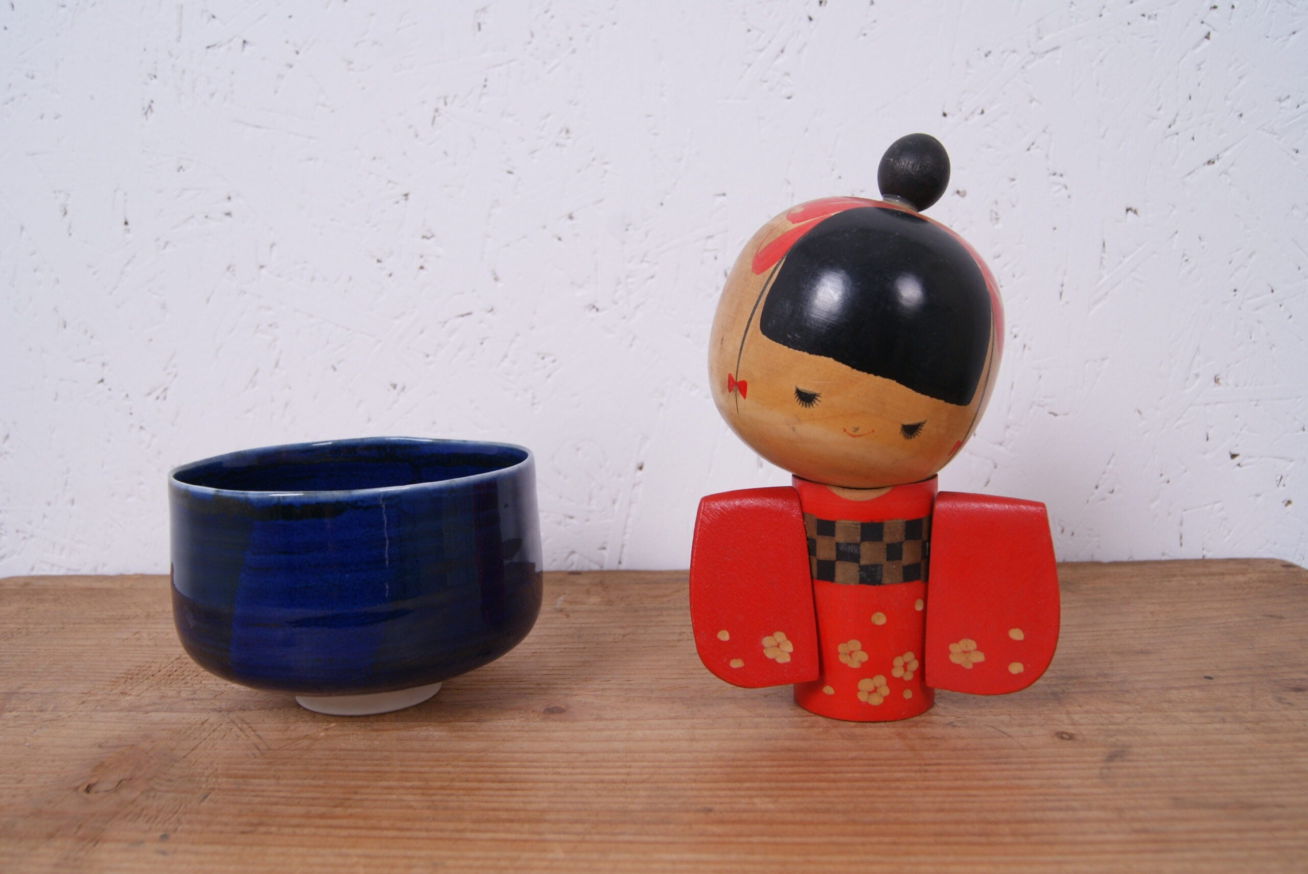 small-creative-kokeshi-doll-1