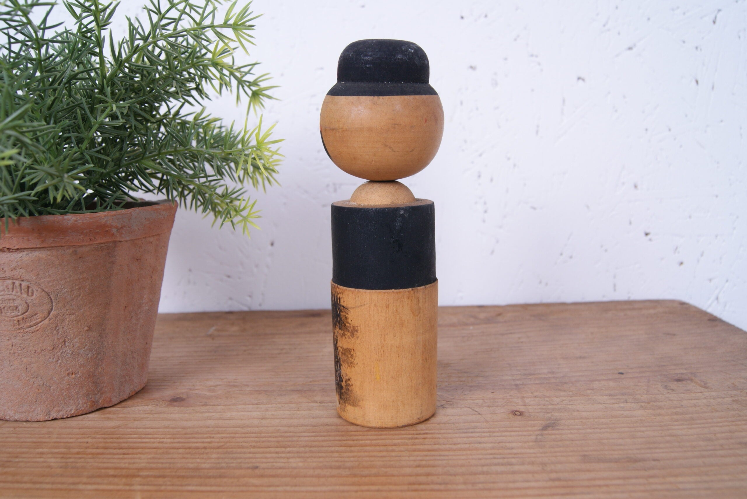 small-creative-kokeshi-doll-103
