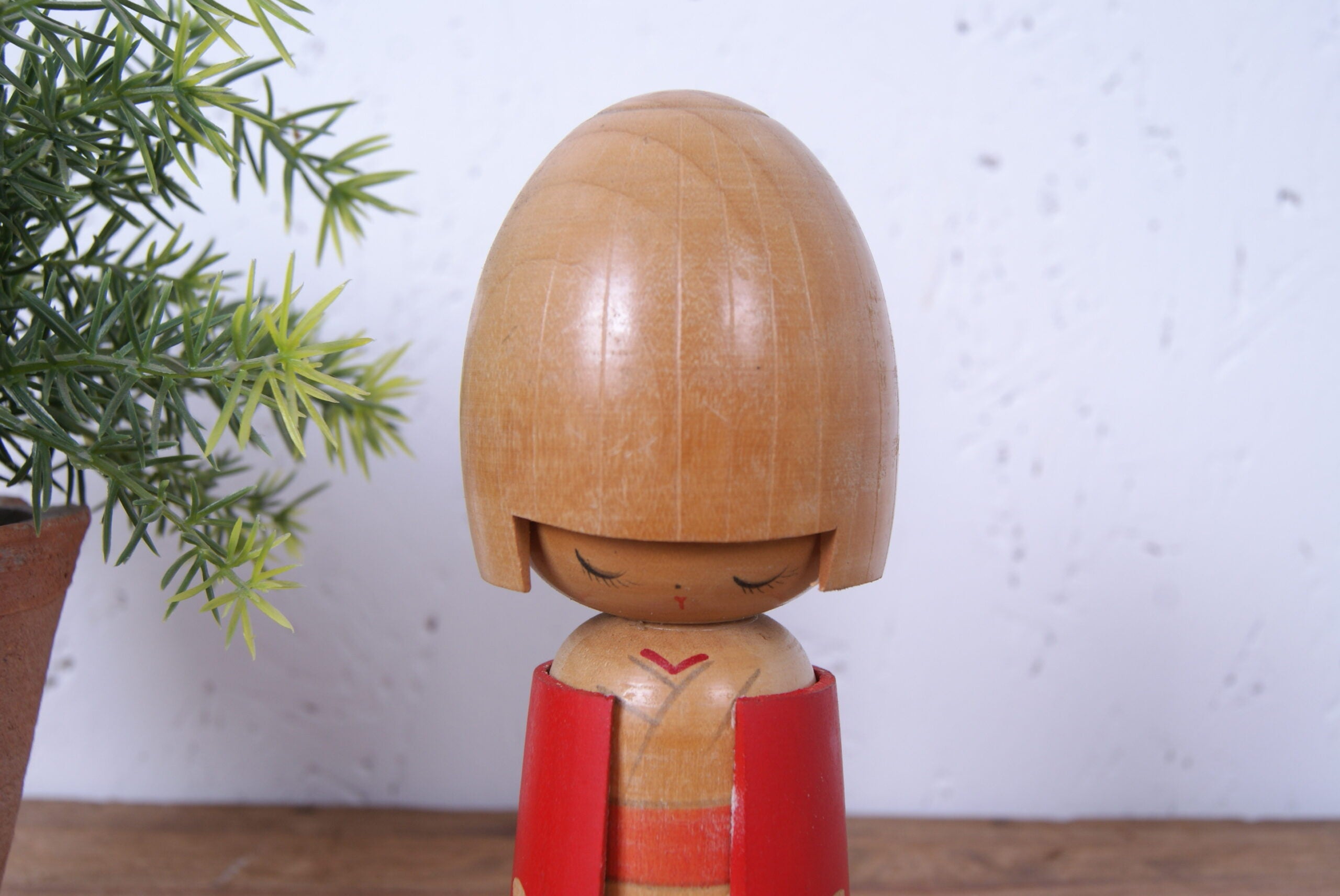 small-creative-kokeshi-doll-71