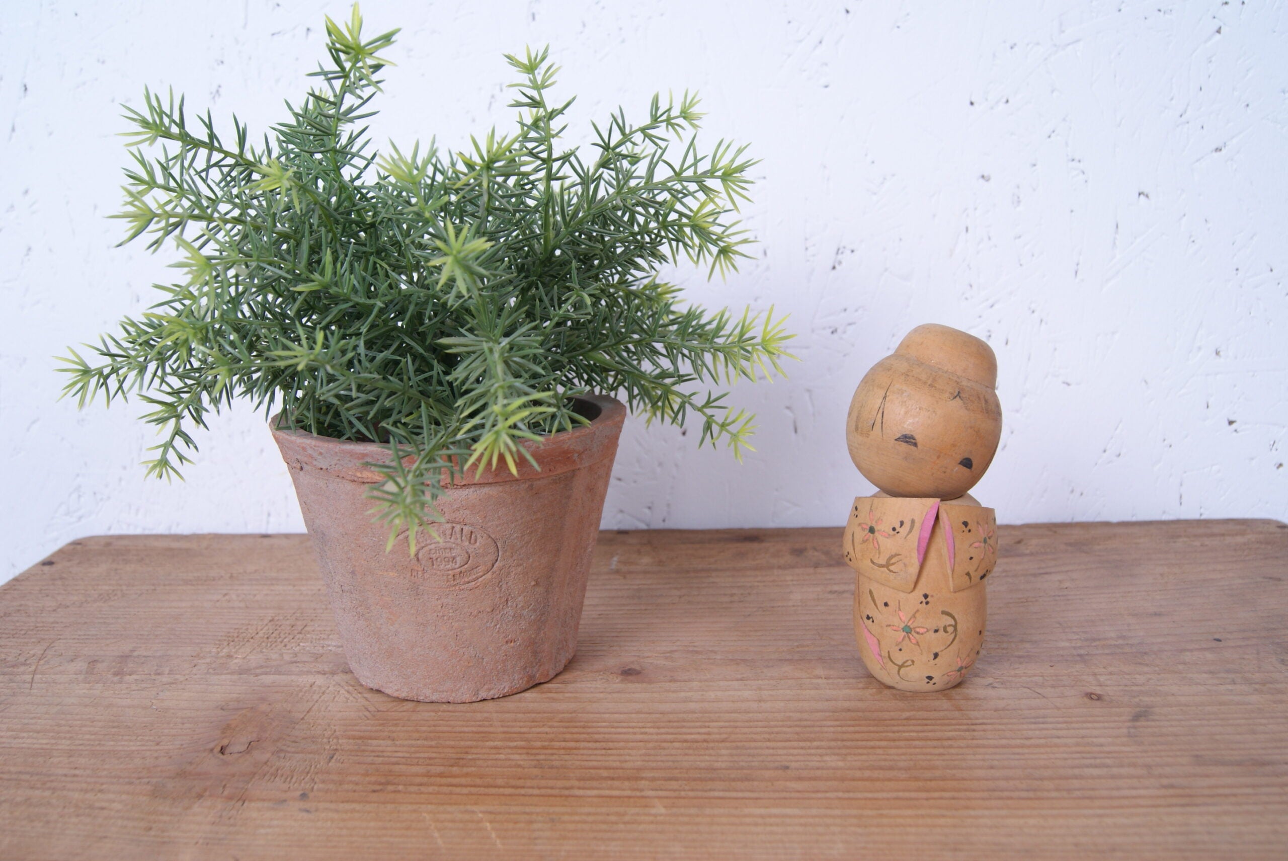 small-creative-kokeshi-doll-94