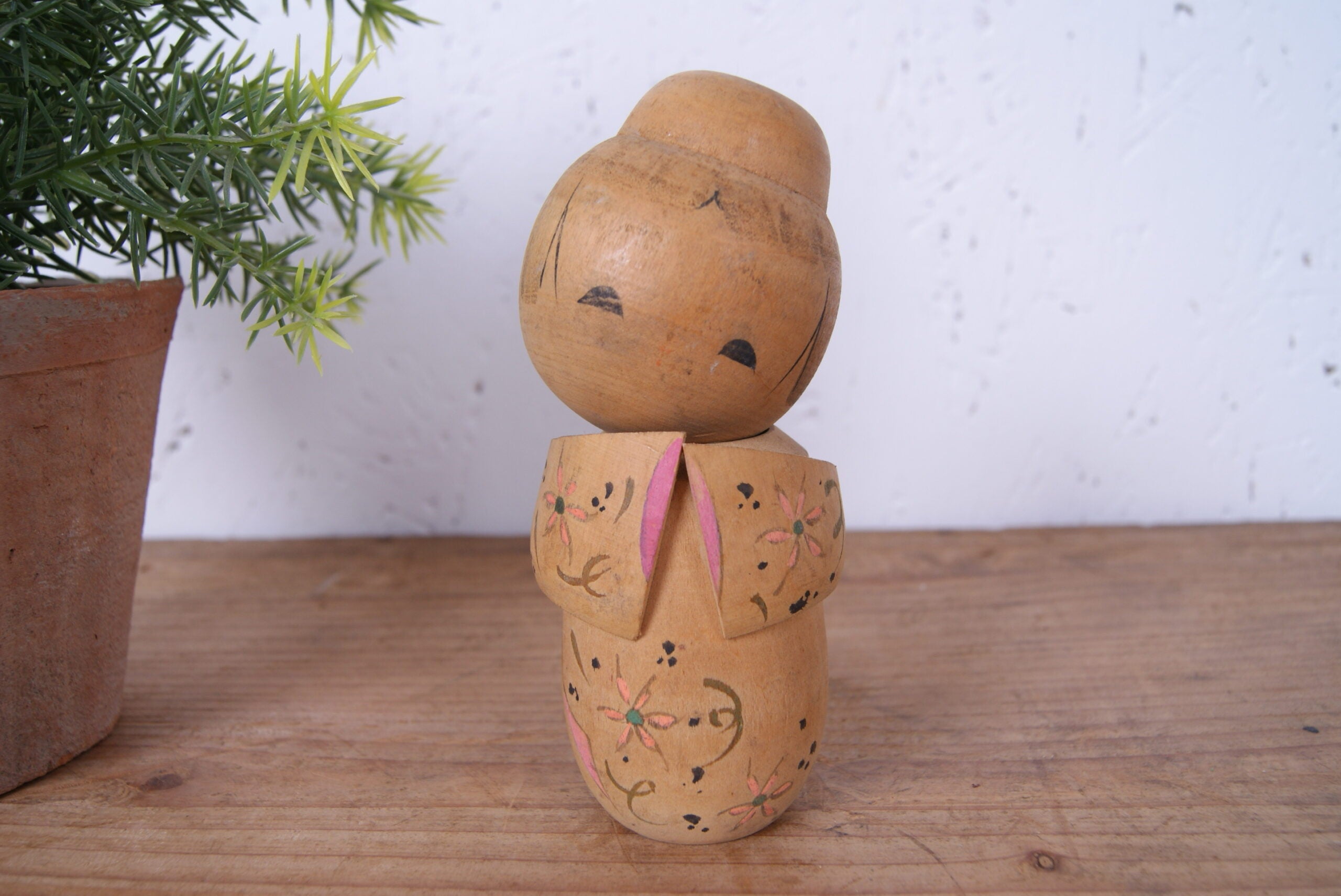 small-creative-kokeshi-doll-96