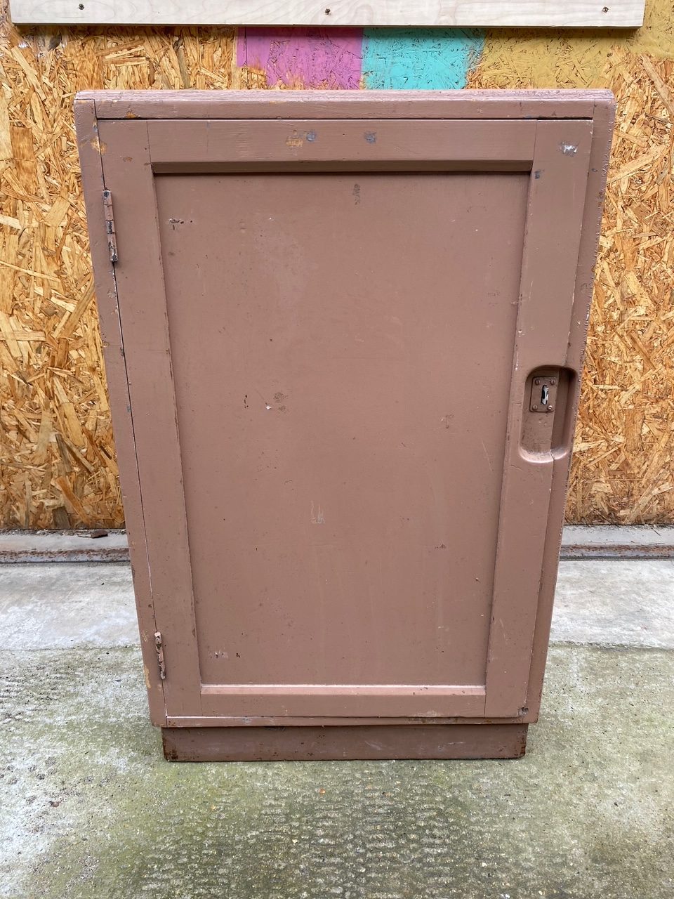 small-cupboard-1