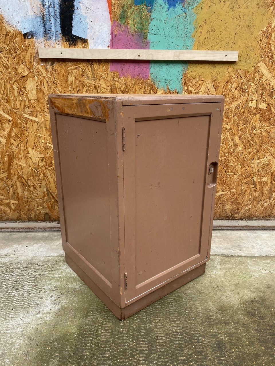 small-cupboard-4