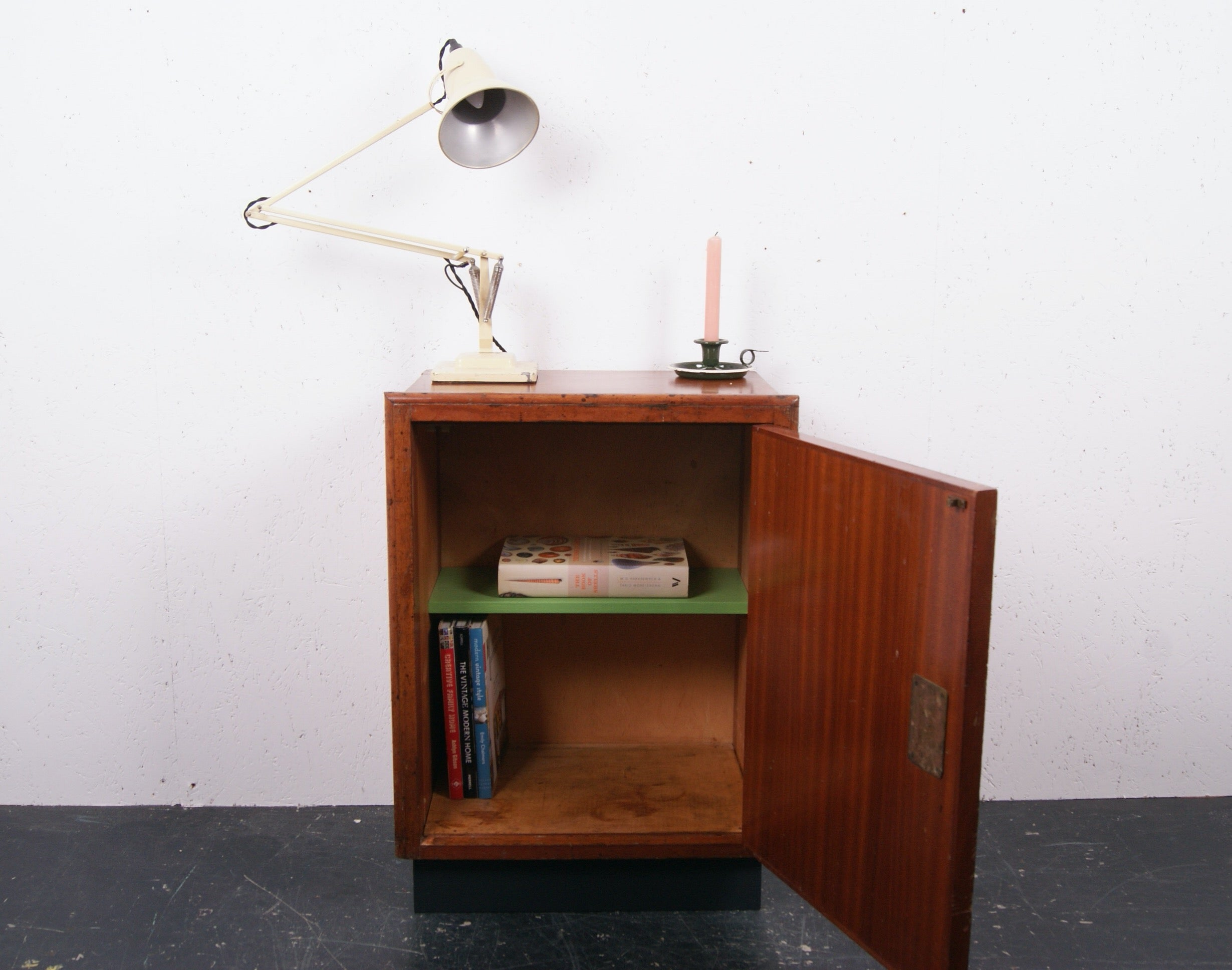 small-cupboard-4