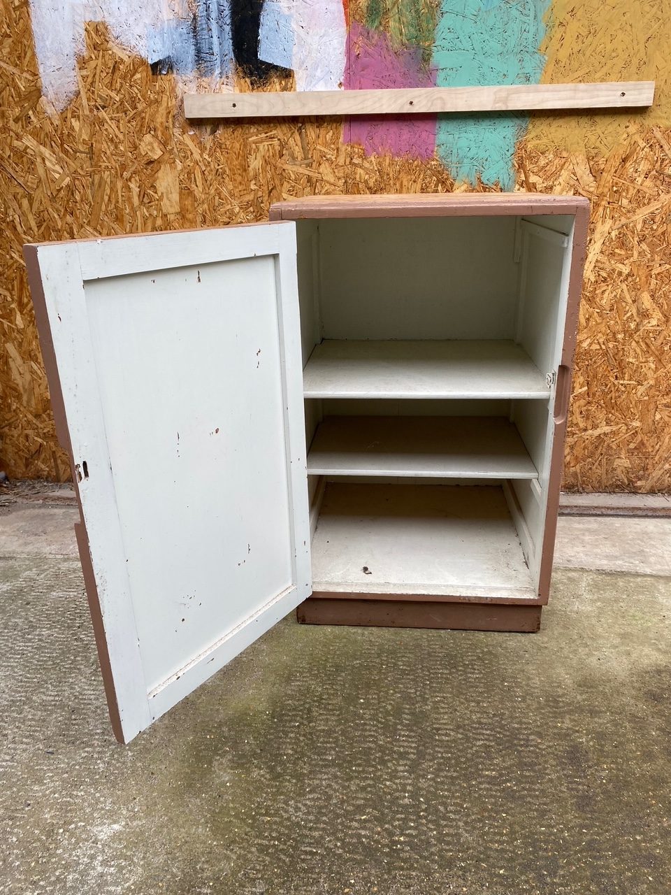 small-cupboard-3