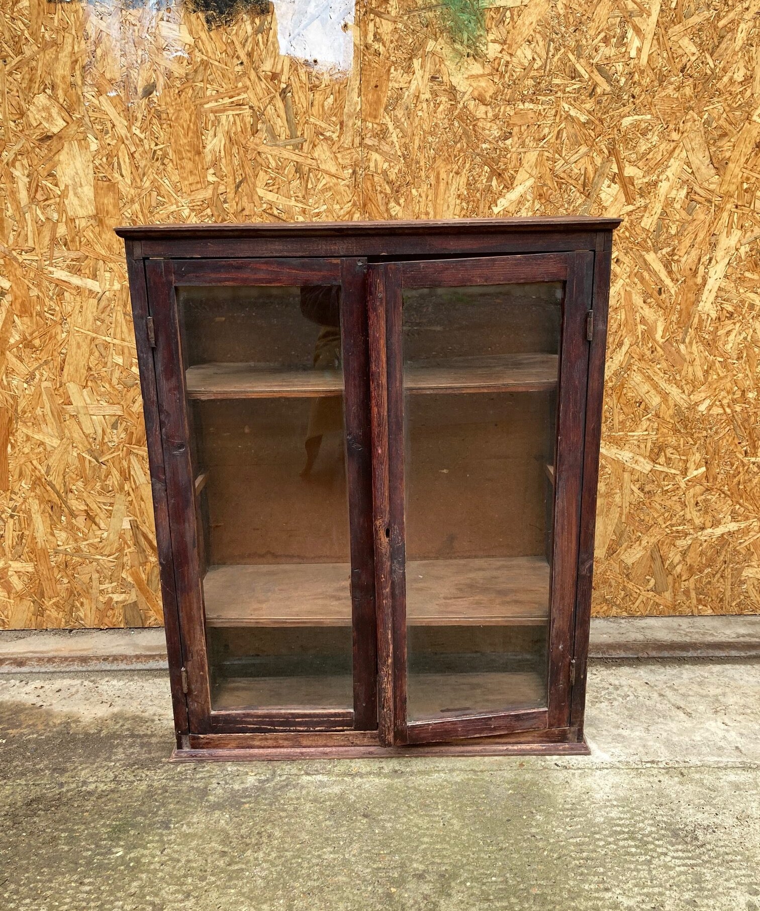 small-glass-cabinet-1