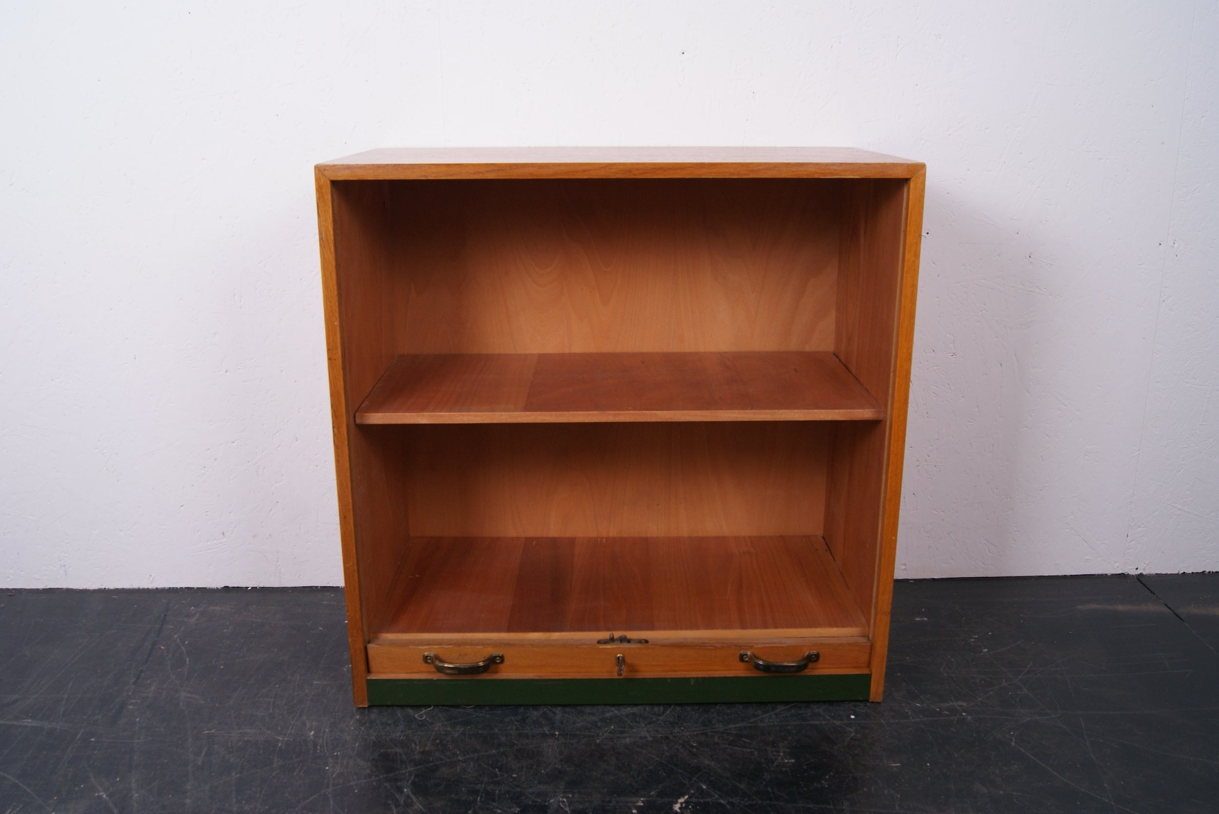 small-tambour-cabinet-14