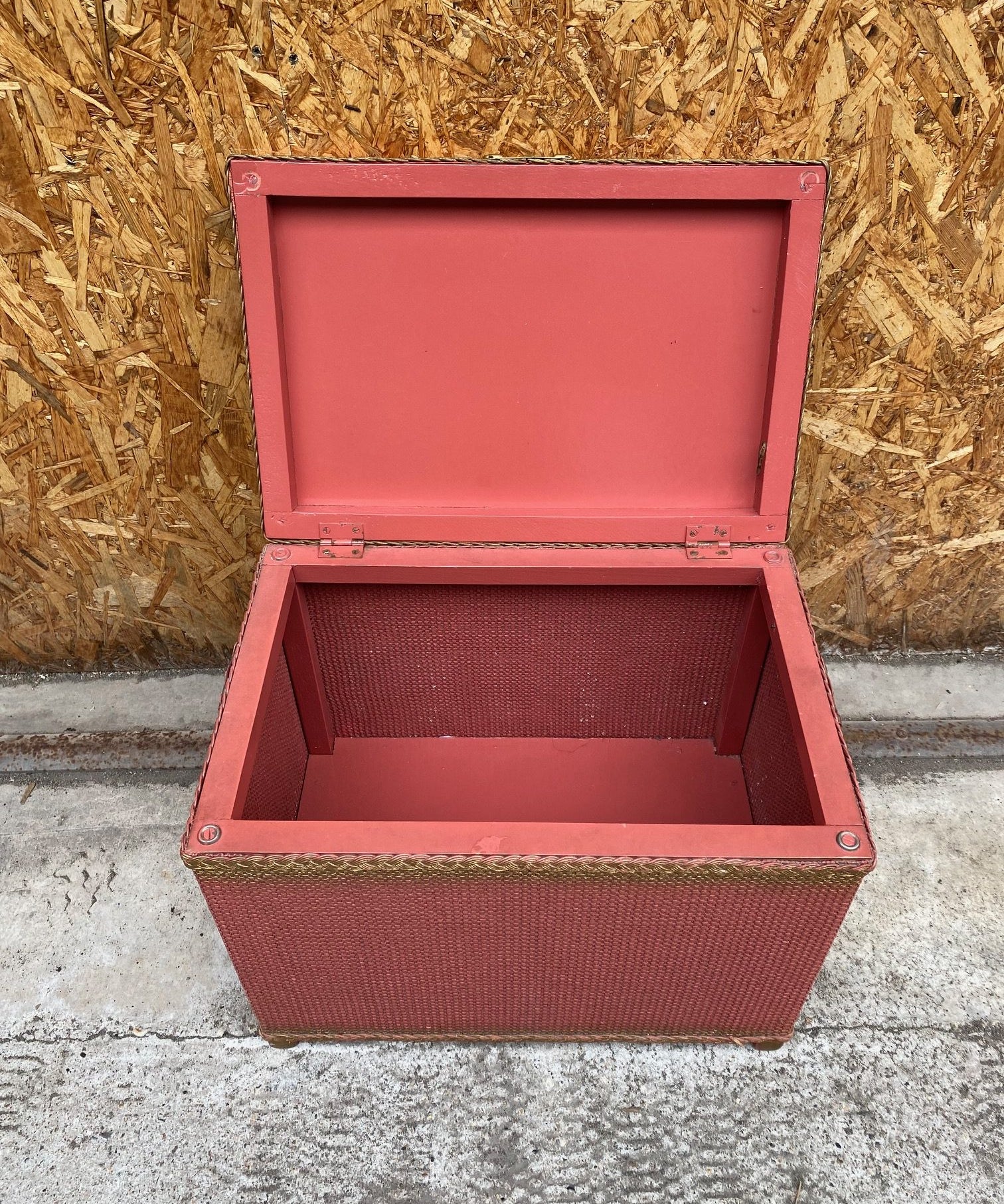 small-upholstered-chest-3