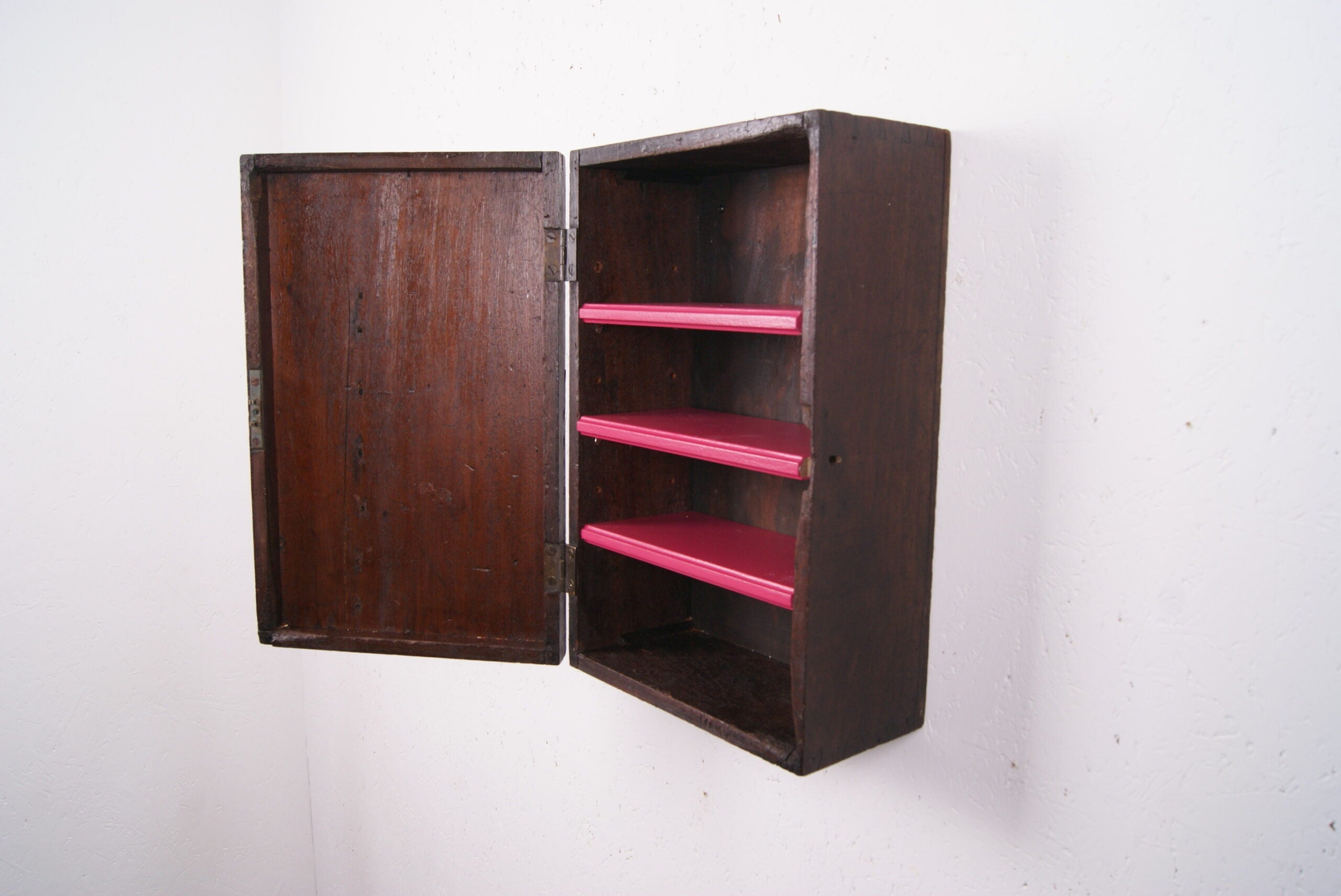 small-wall-cabinet-10