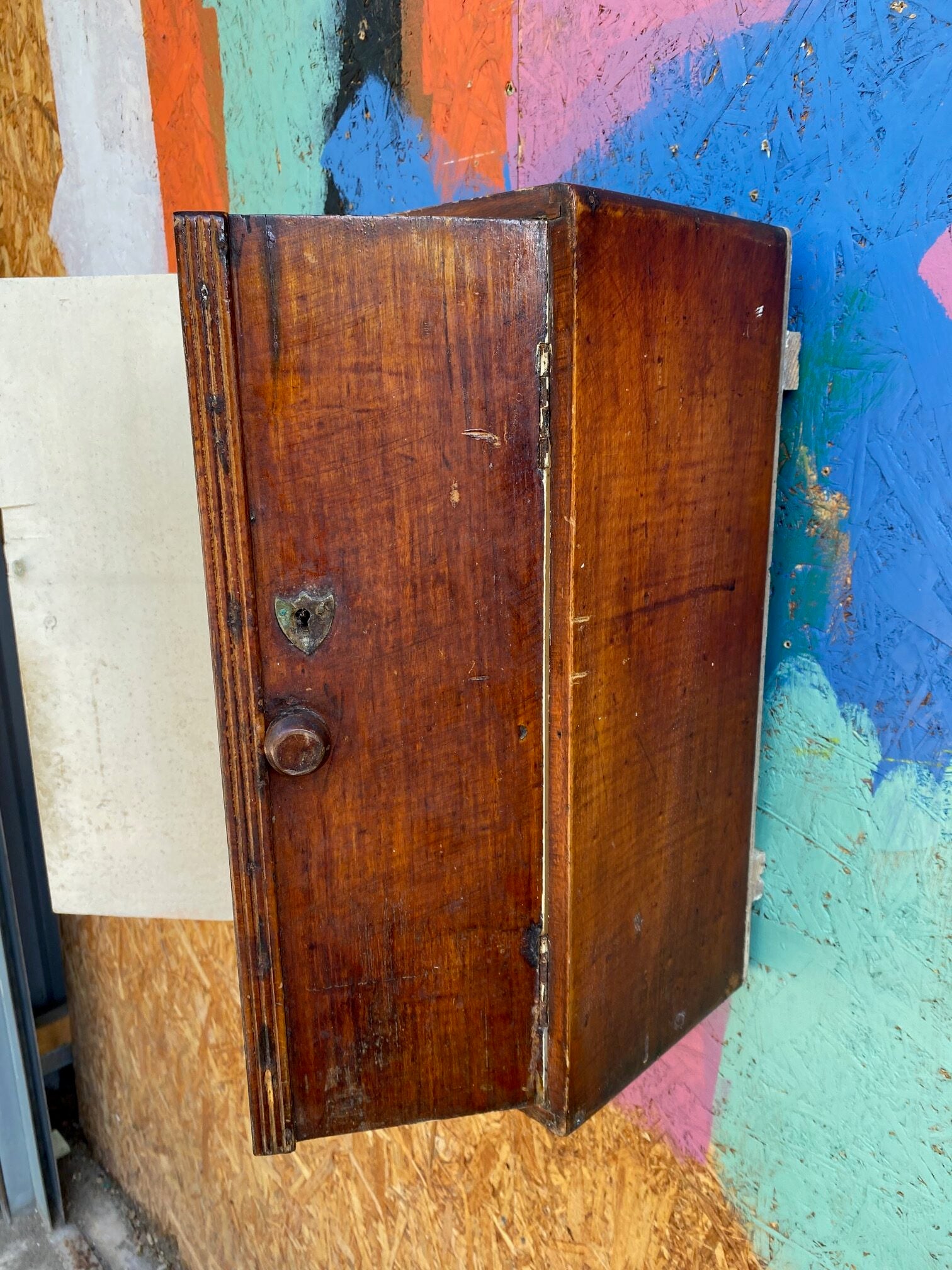 small-wall-cabinet-4