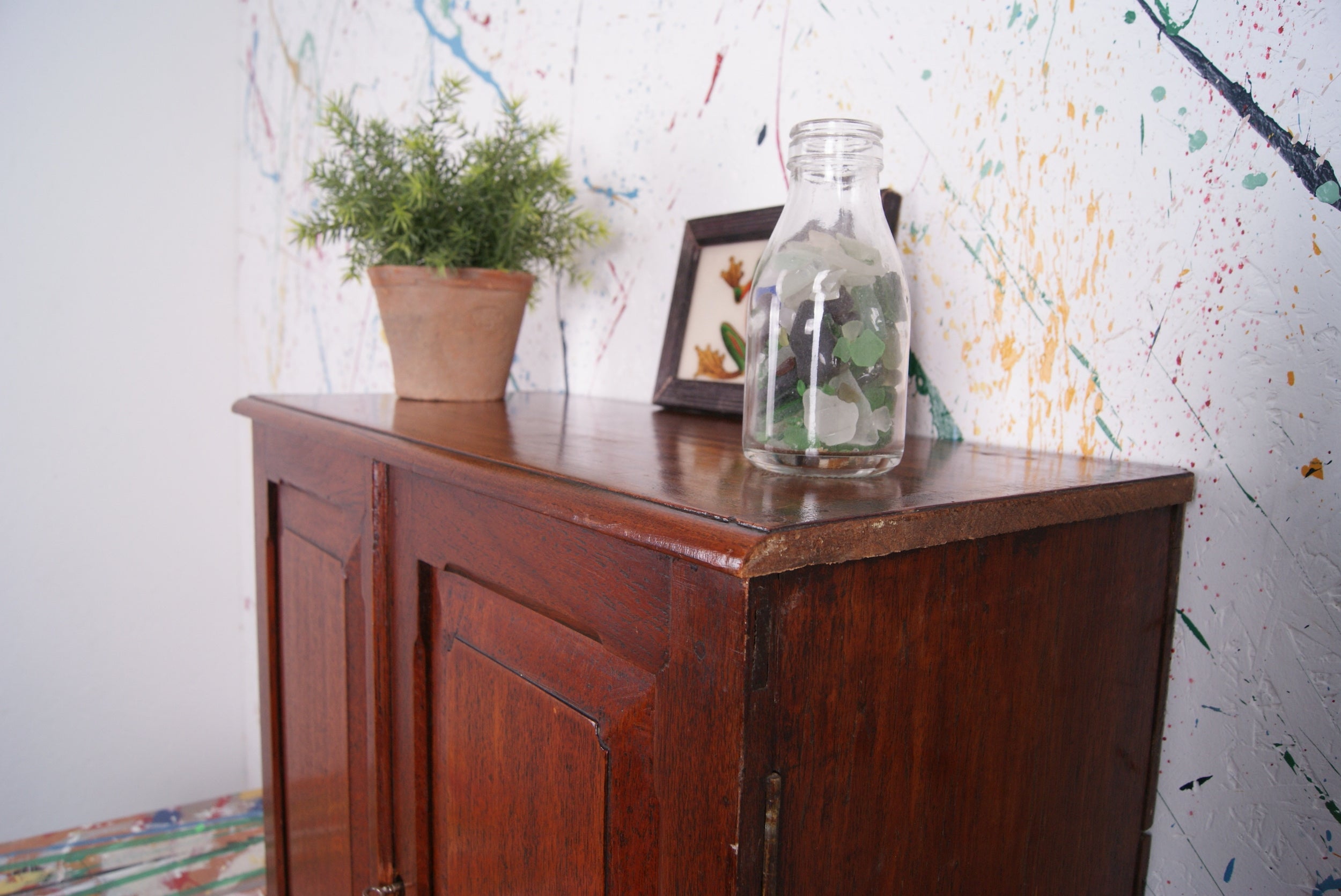 small-wooden-cabinet-8