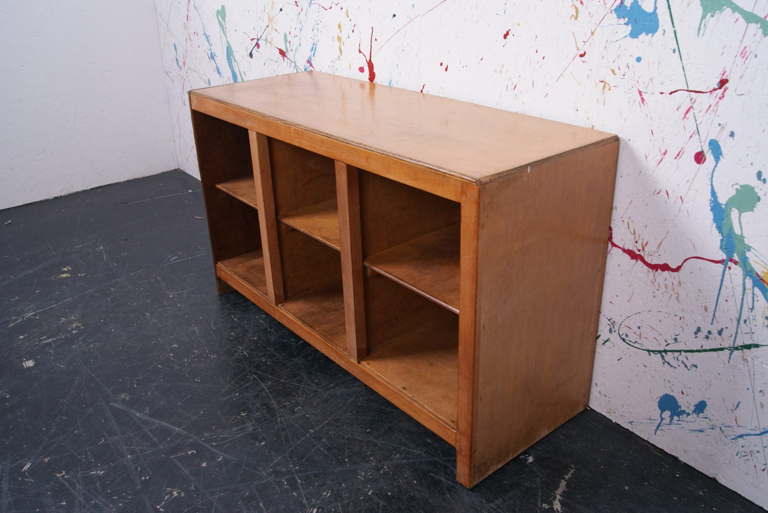 small-wooden-shoe-storage-bench-3