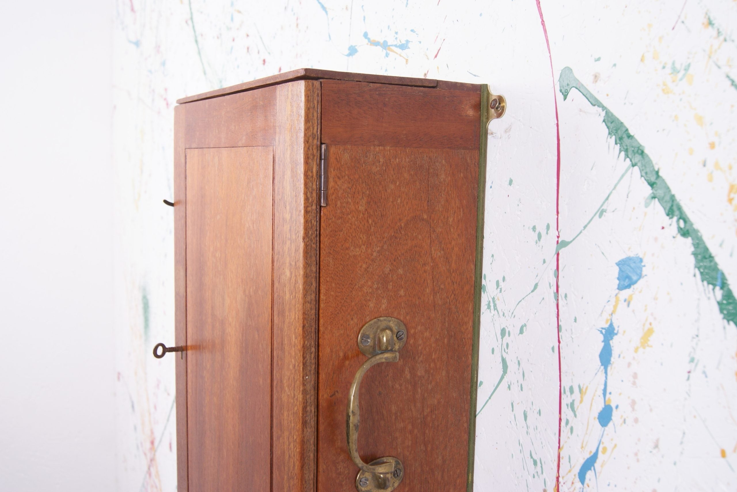 small-wooden-wall-cabinet-1