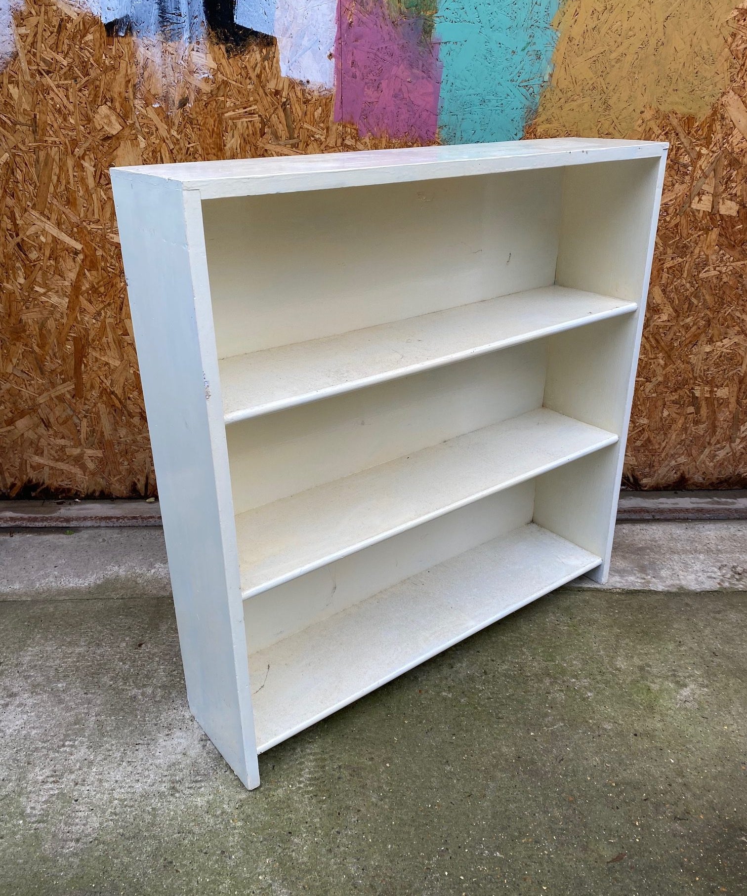 square-wooden-bookcase-3