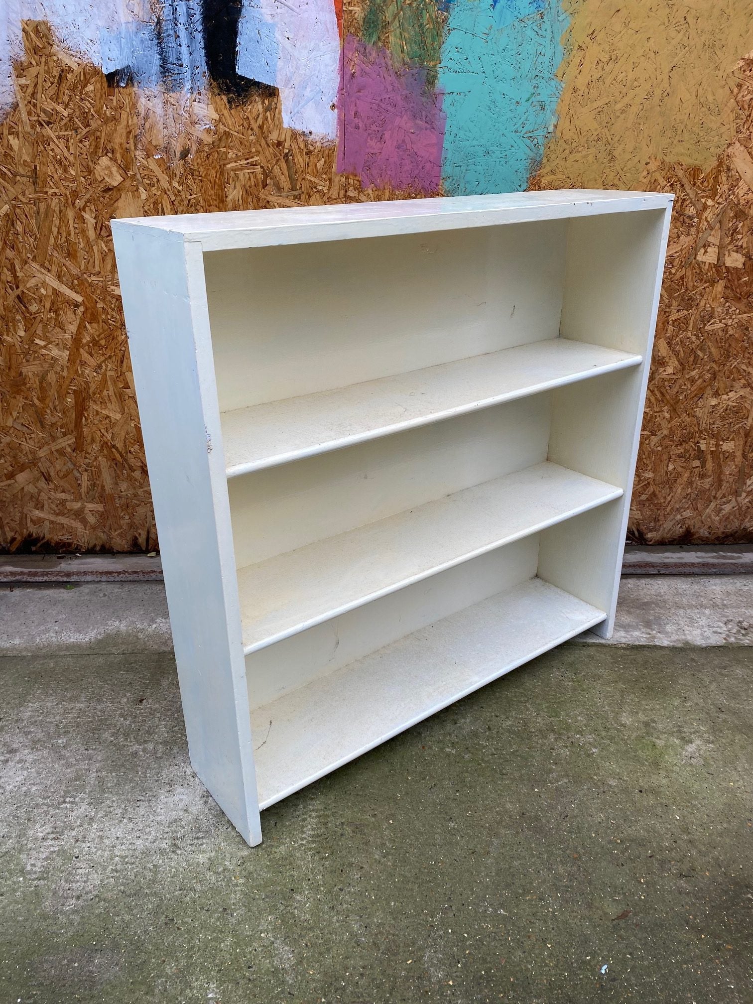 square-wooden-bookcase-3