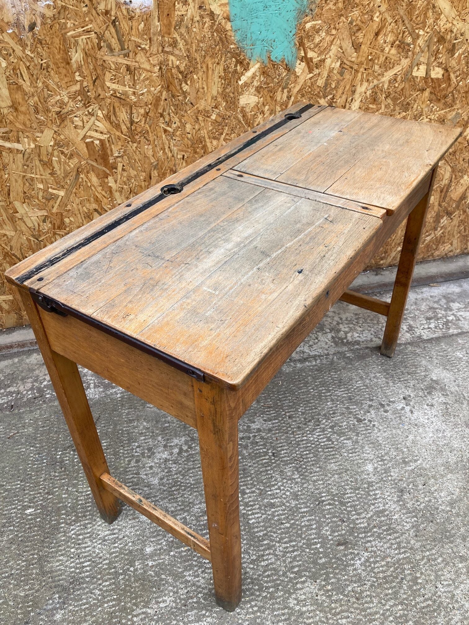 tall-esavian-double-desk-7