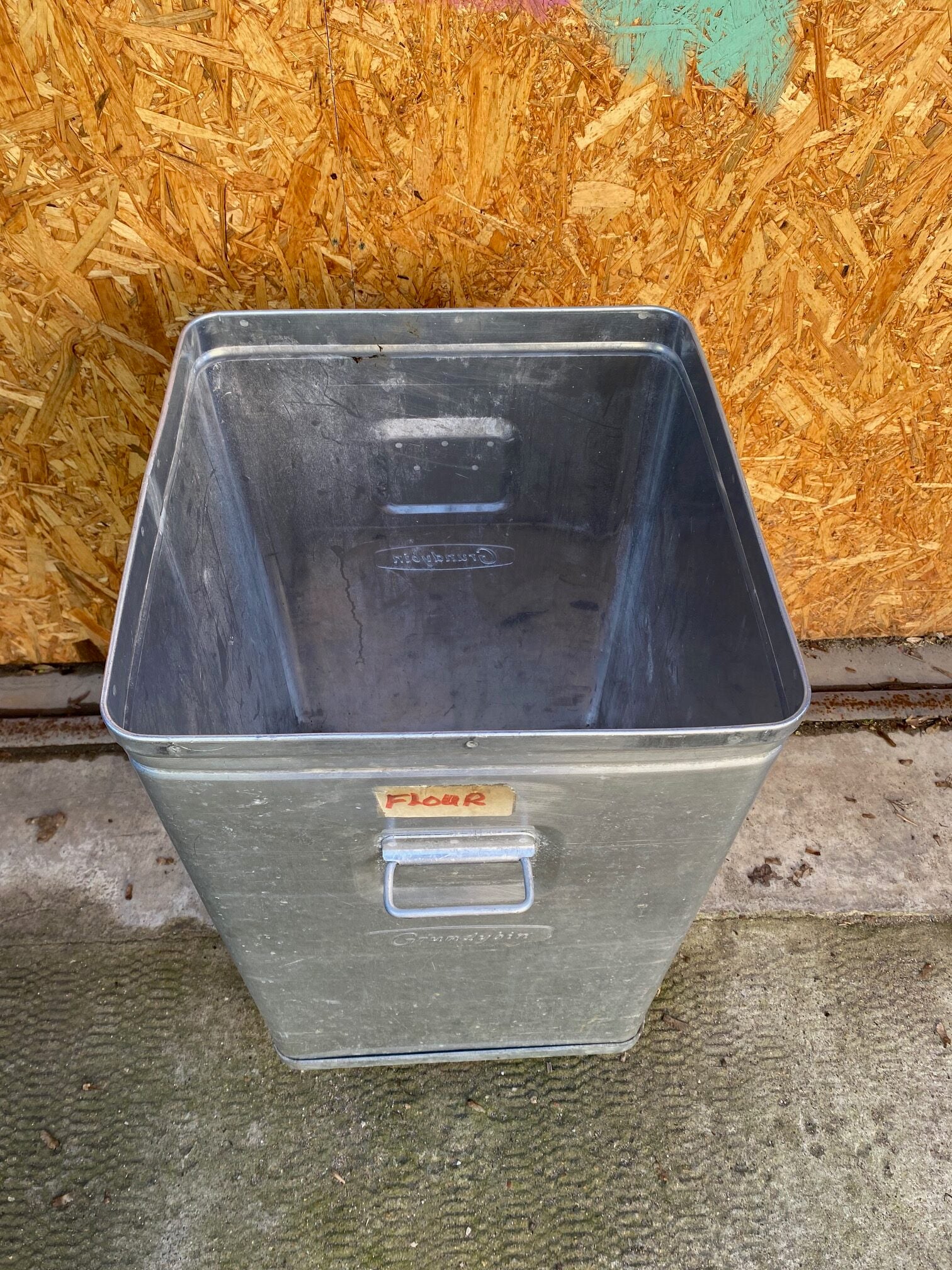 tall-grundy-bin-5