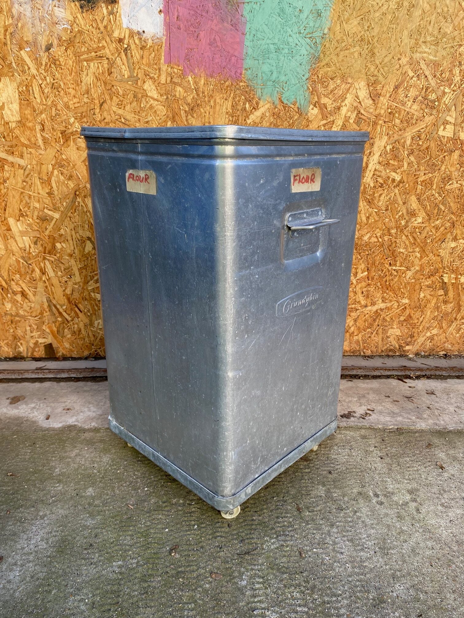 tall-grundy-bin-6