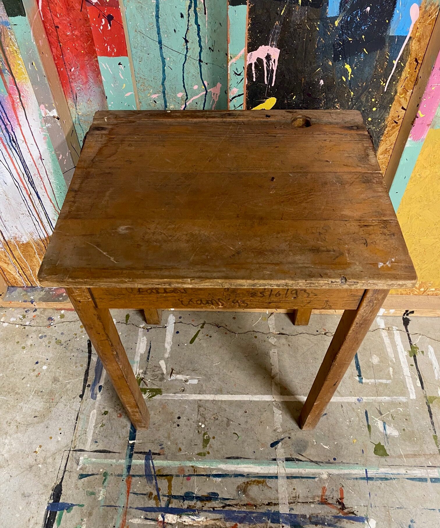 tall-school-desk-2