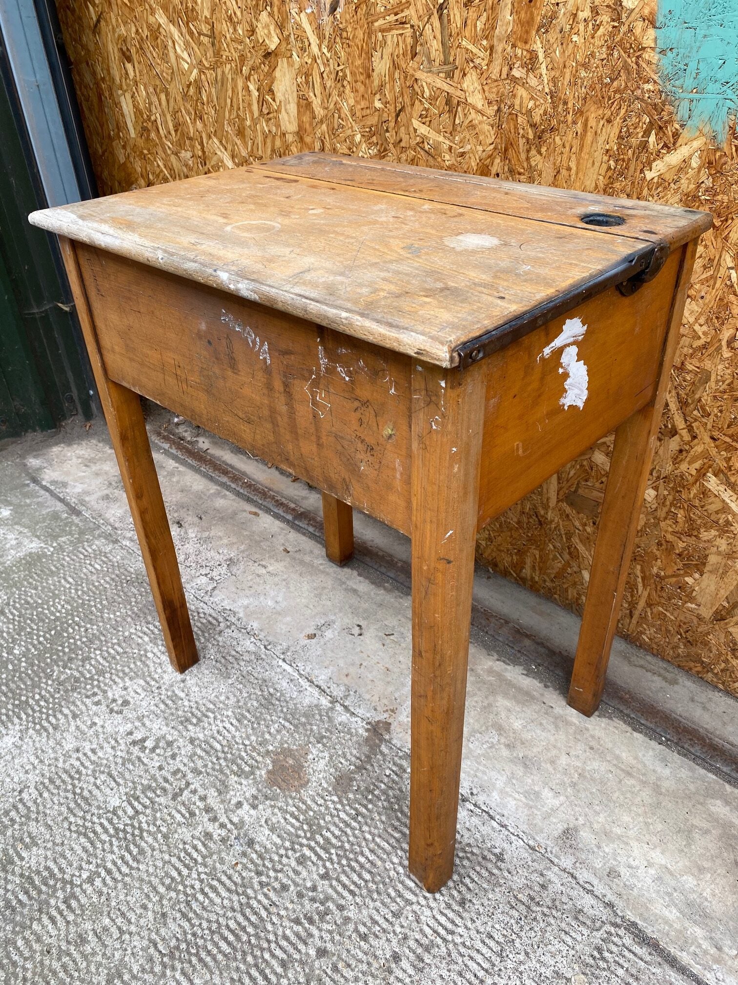 tall-single-desk-5