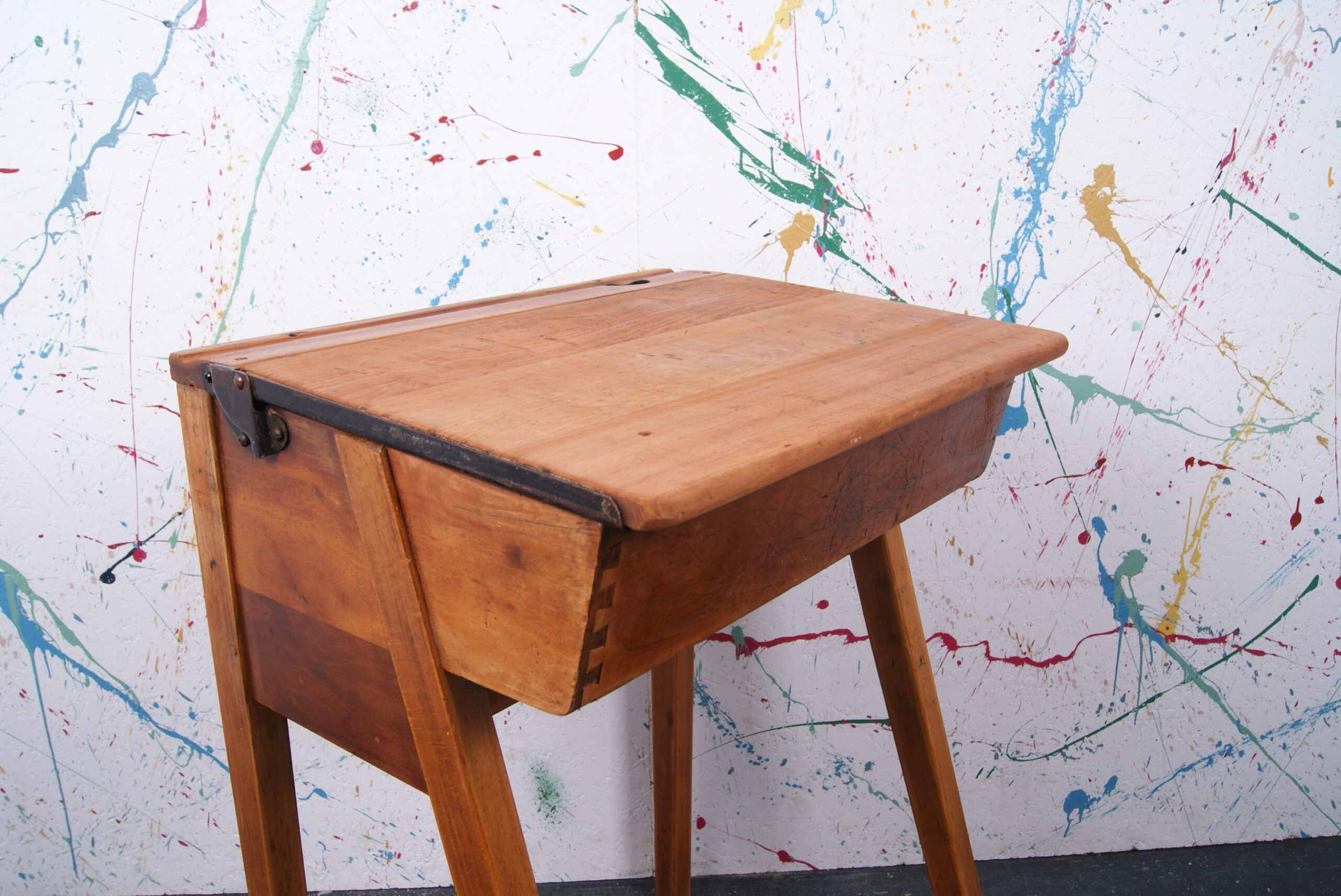 tall-single-school-desk-5