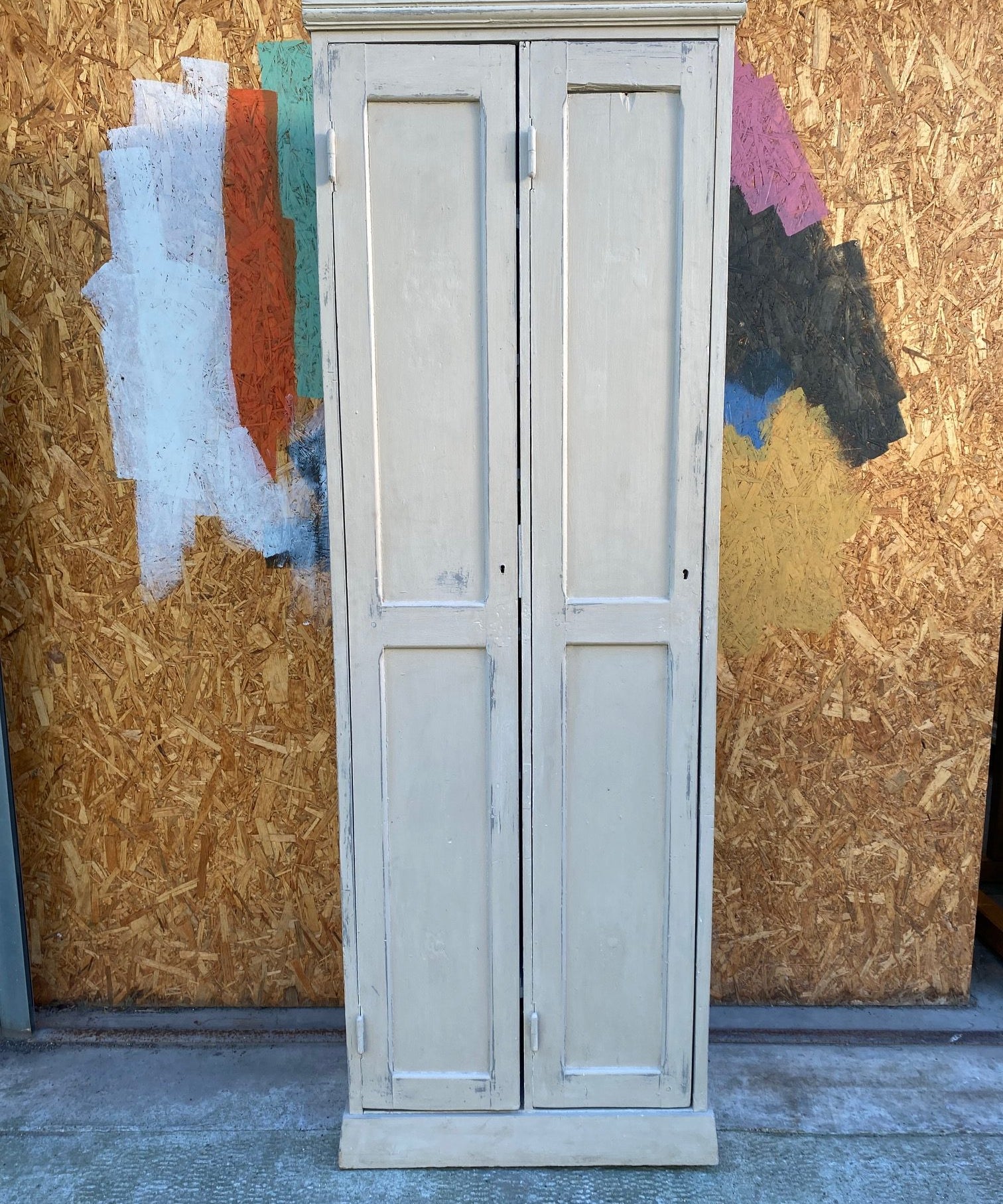 tall-wooden-cupboard-3