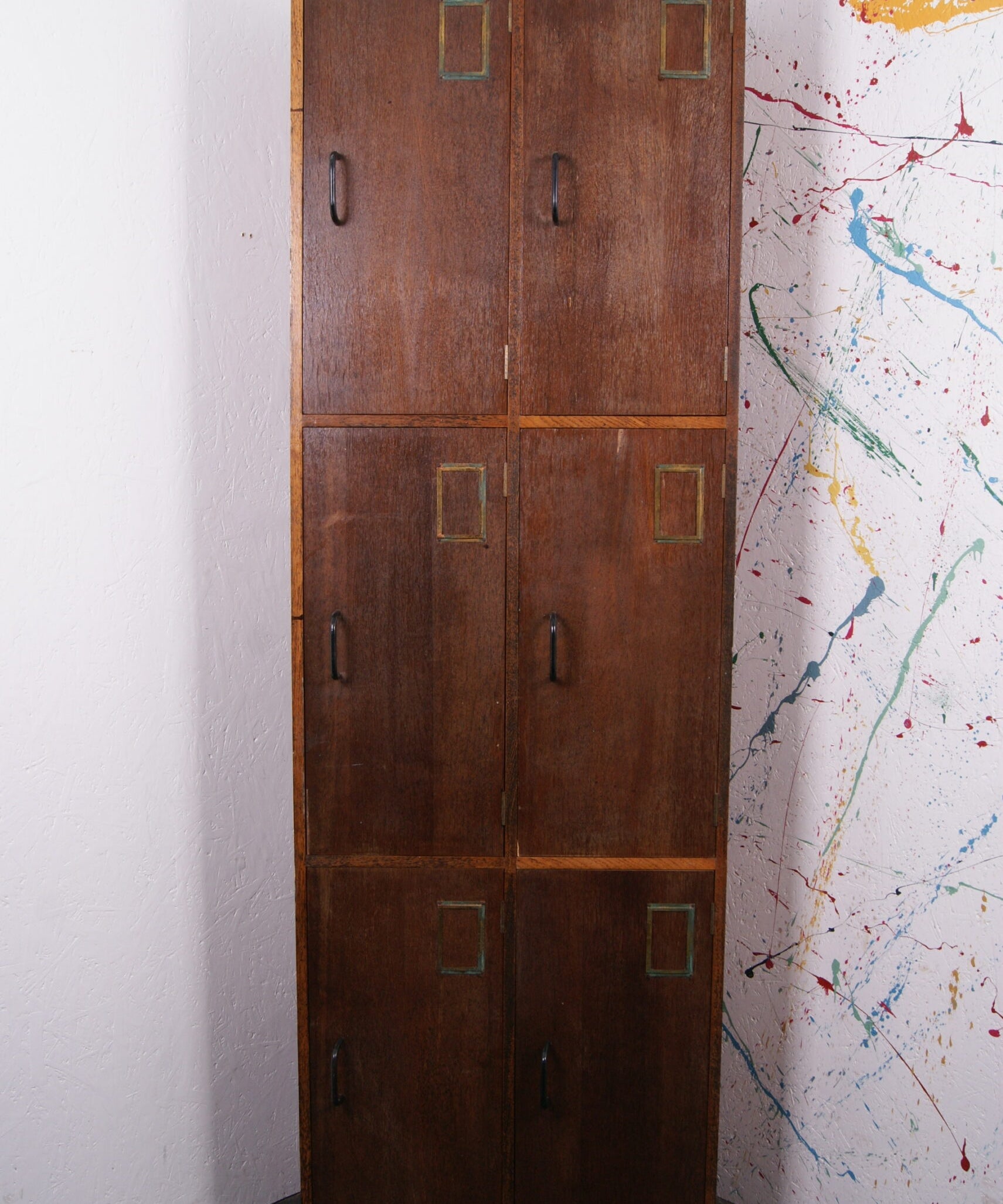 tall-wooden-locker-1
