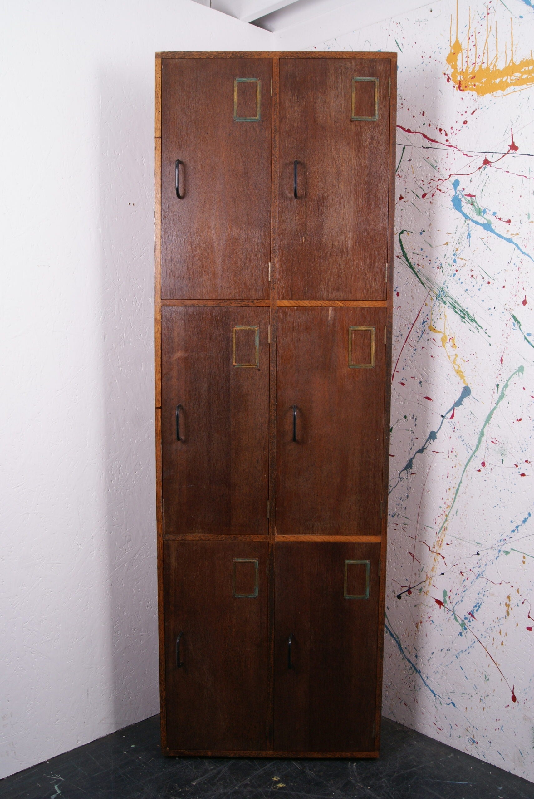 tall-wooden-locker-1