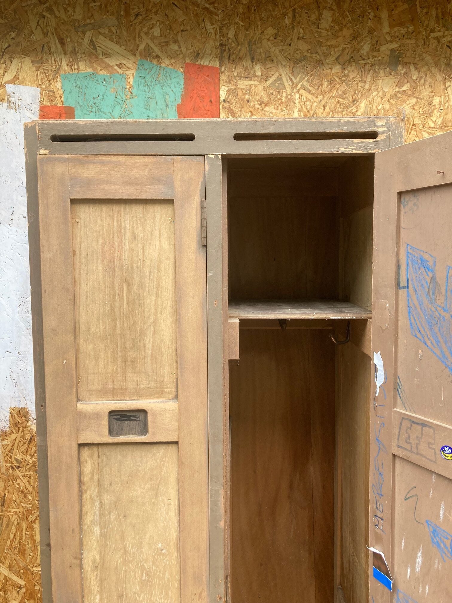 tall-wooden-locker-3