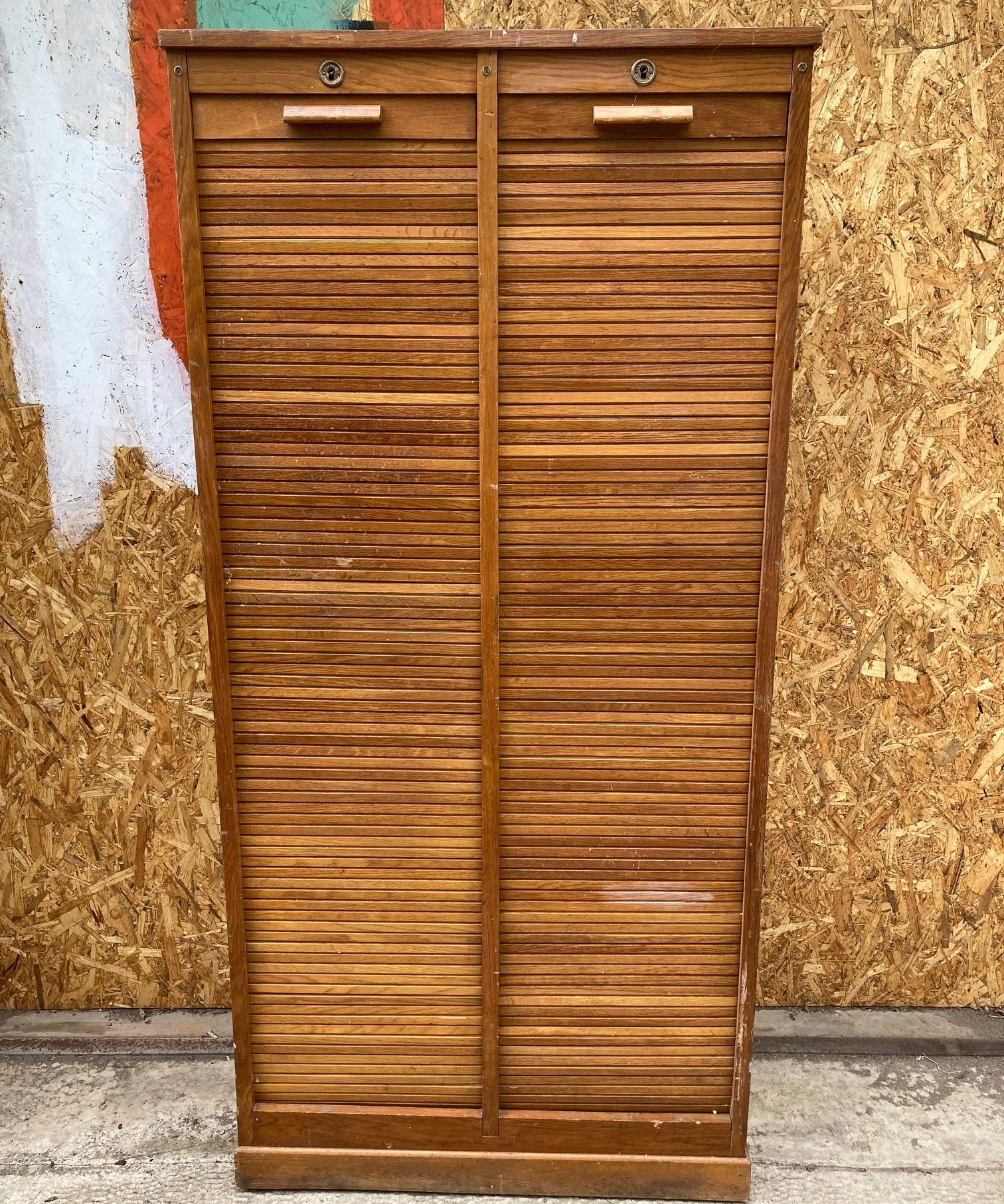 taller-tambour-cabinet-1