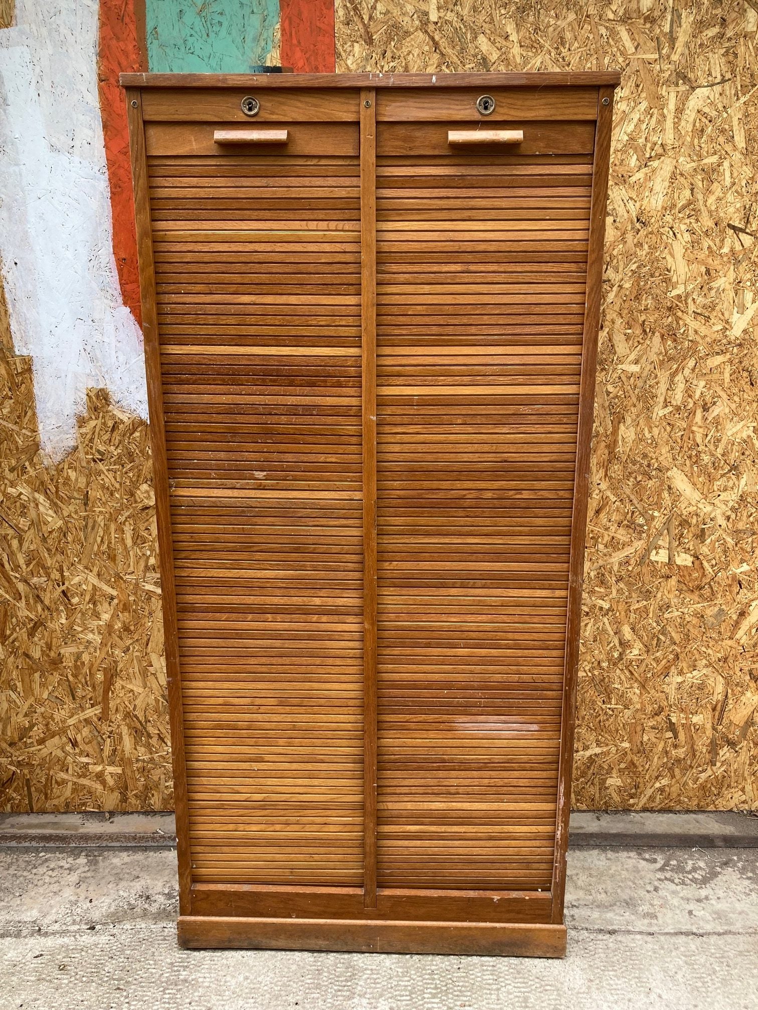 taller-tambour-cabinet-1