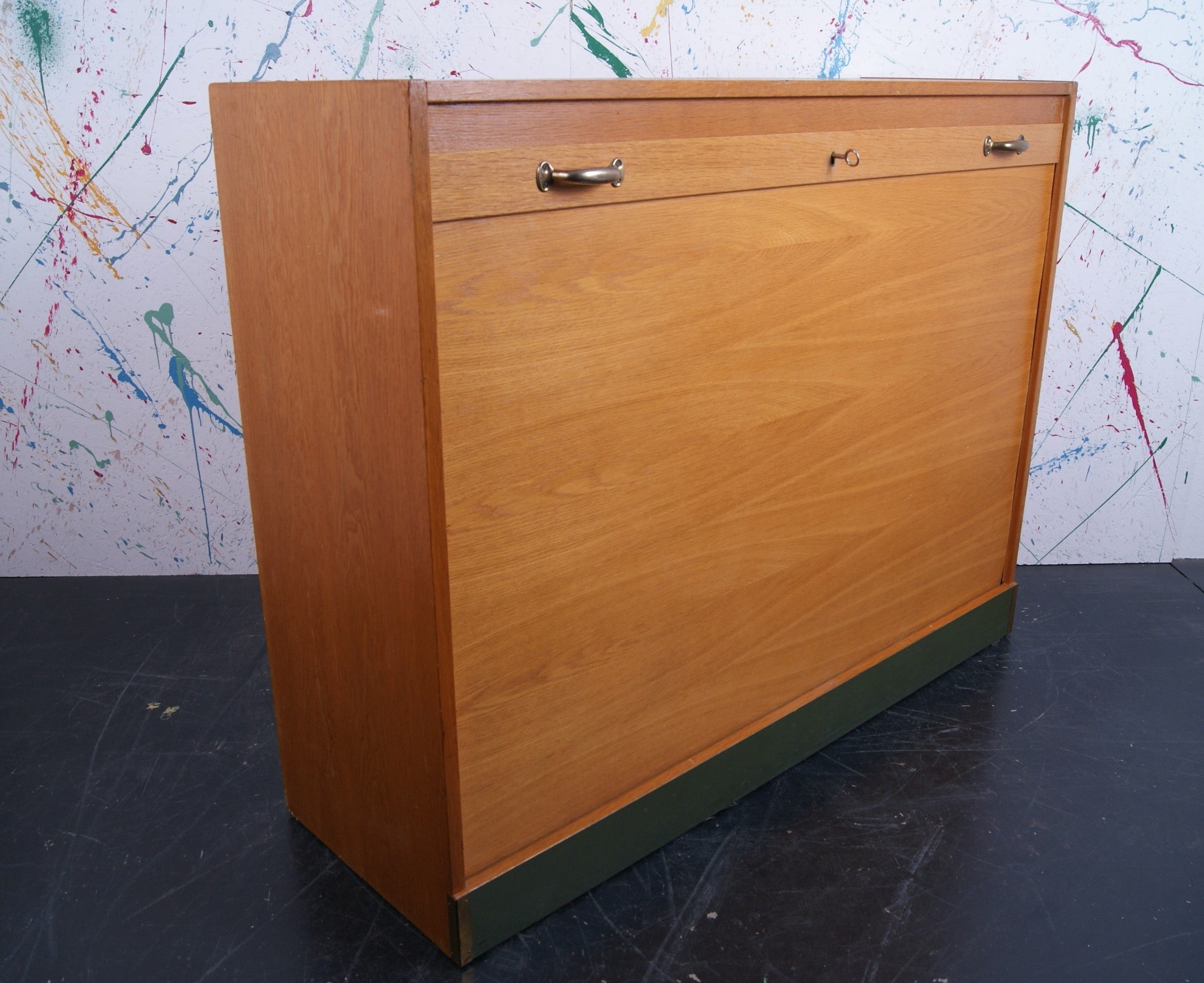 tambour-cabinet-3