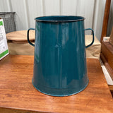 teal-maggie