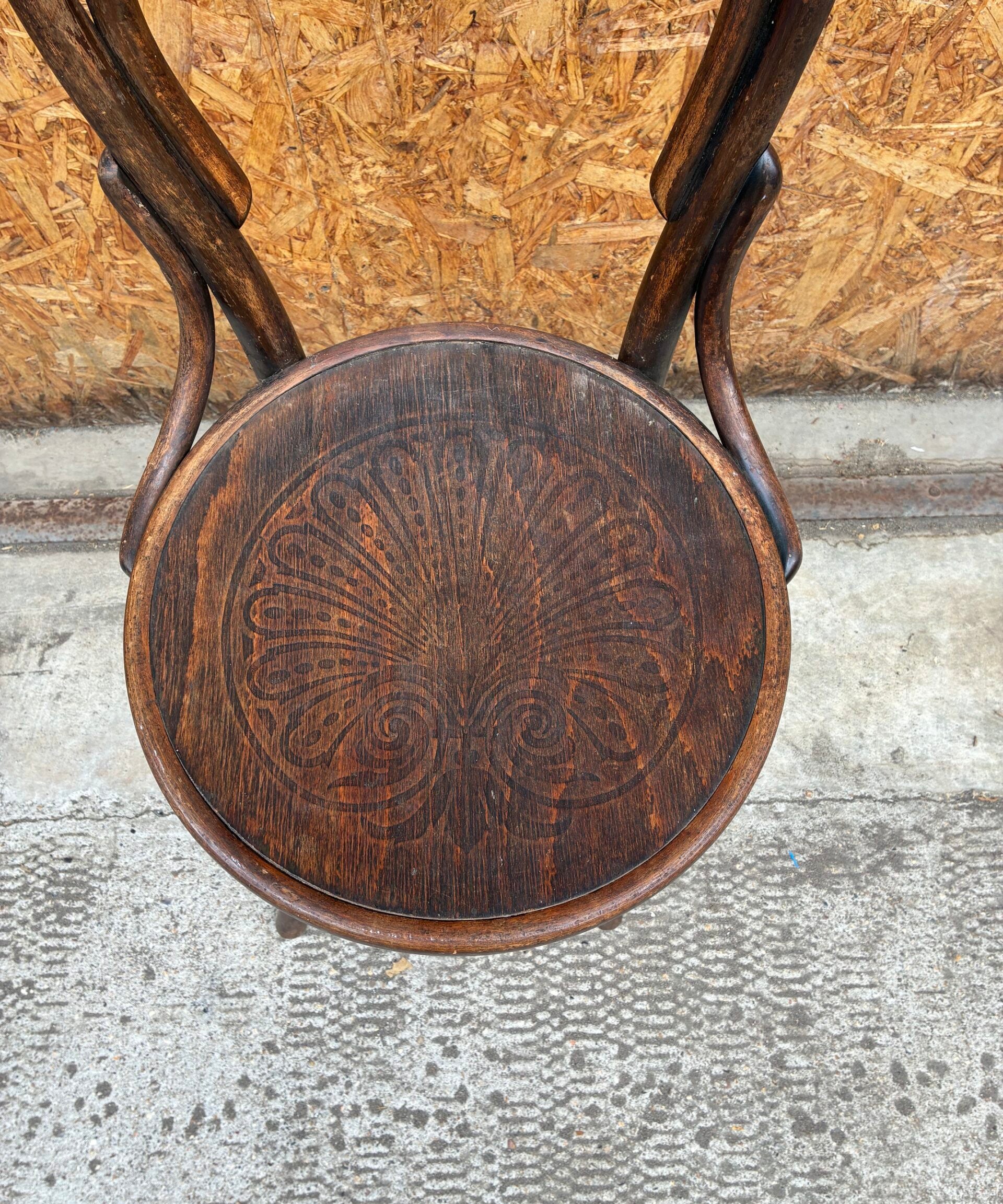 thonet-bentwood-chair-2