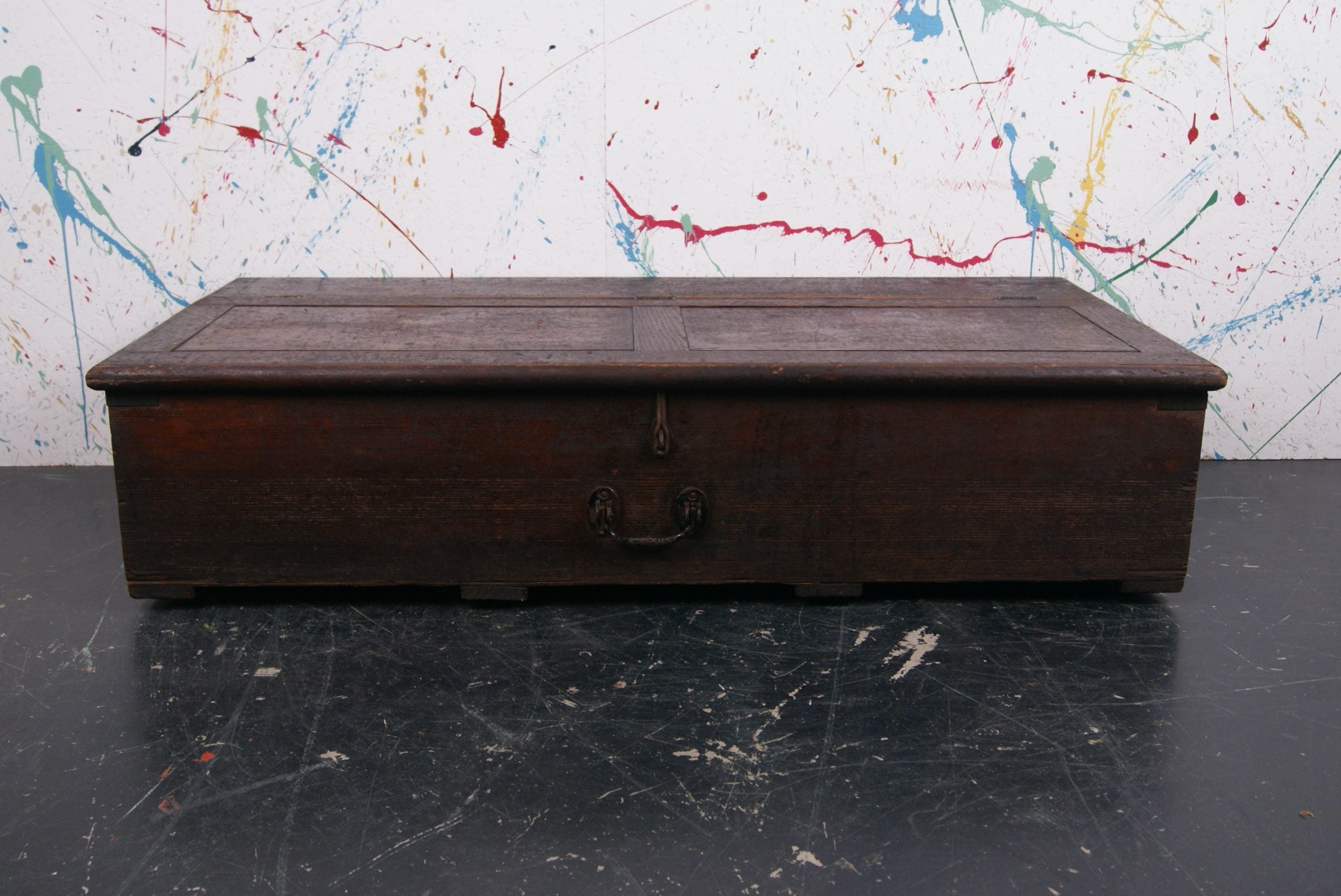 trunk-on-castors-1