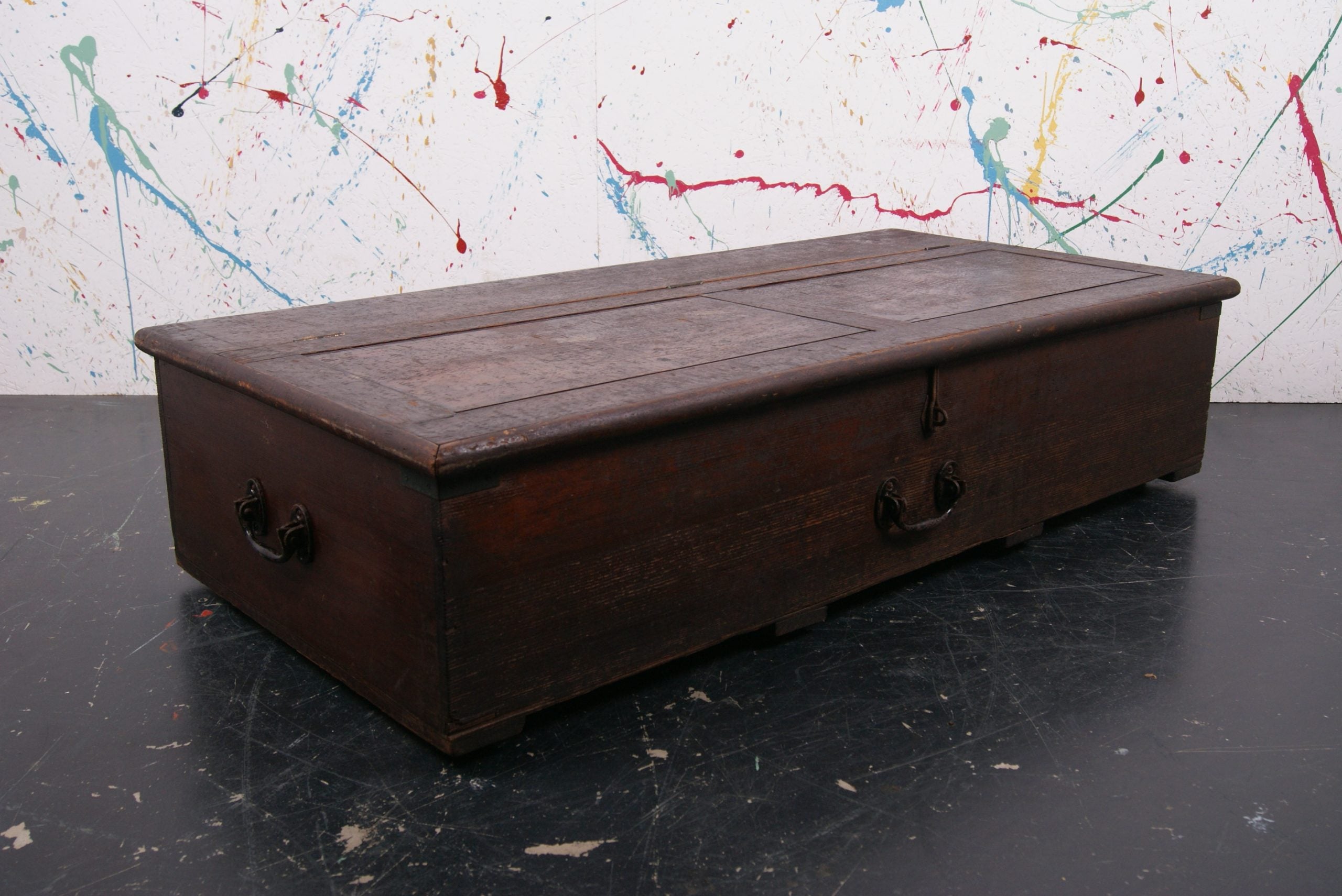 trunk-on-castors-4