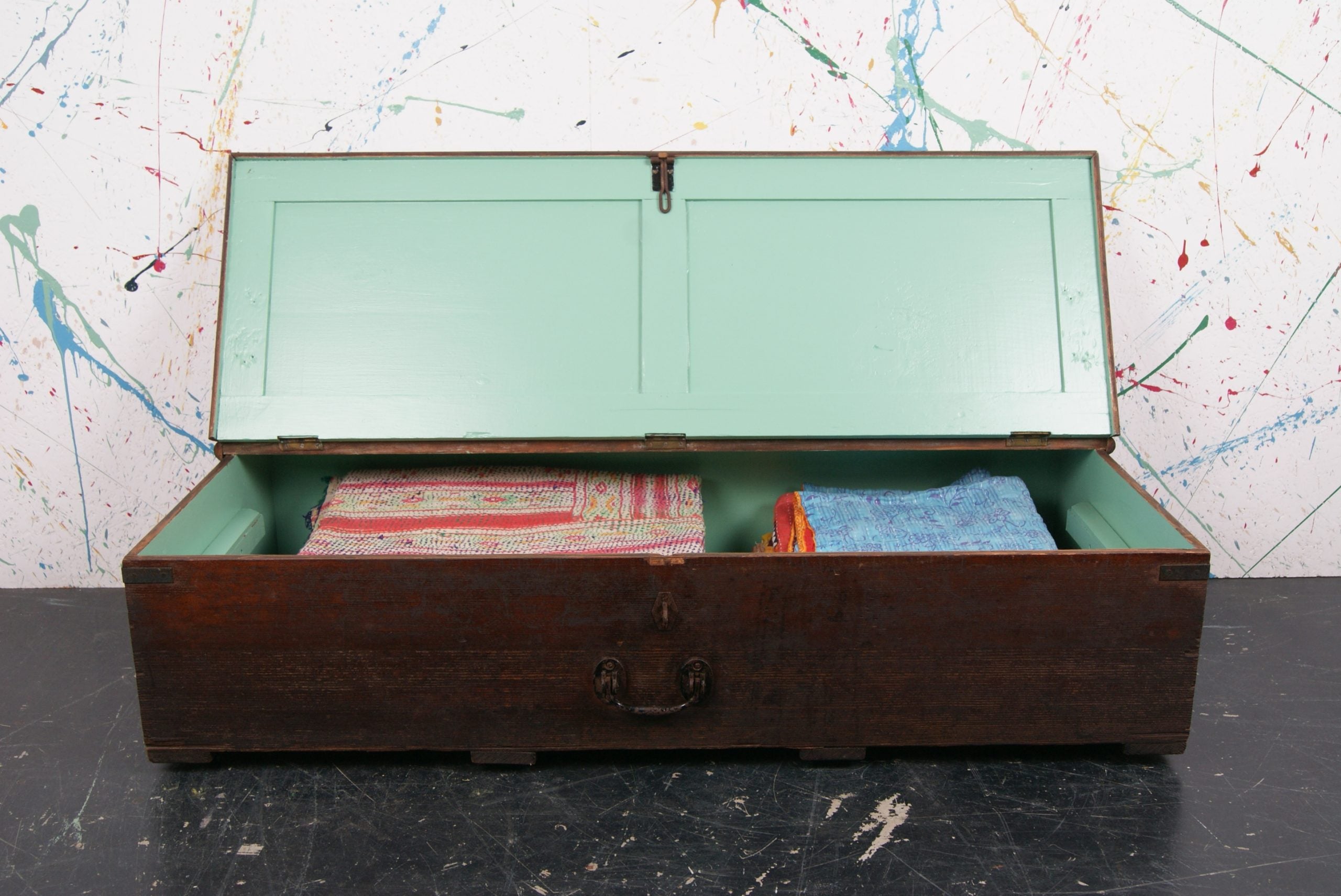 trunk-on-castors-5